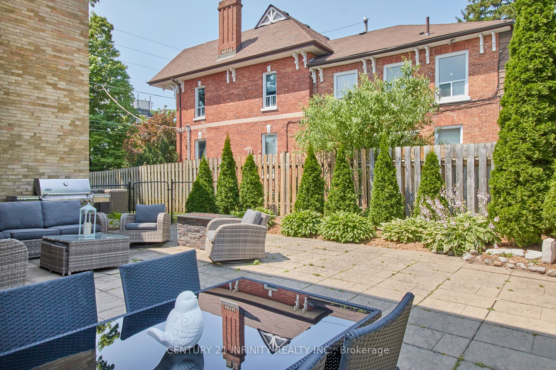 98 Church Street Property Photo 36