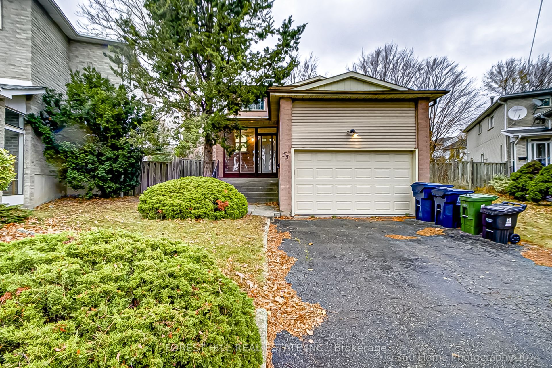 55 Plumbrook Crescent Property Photo 2