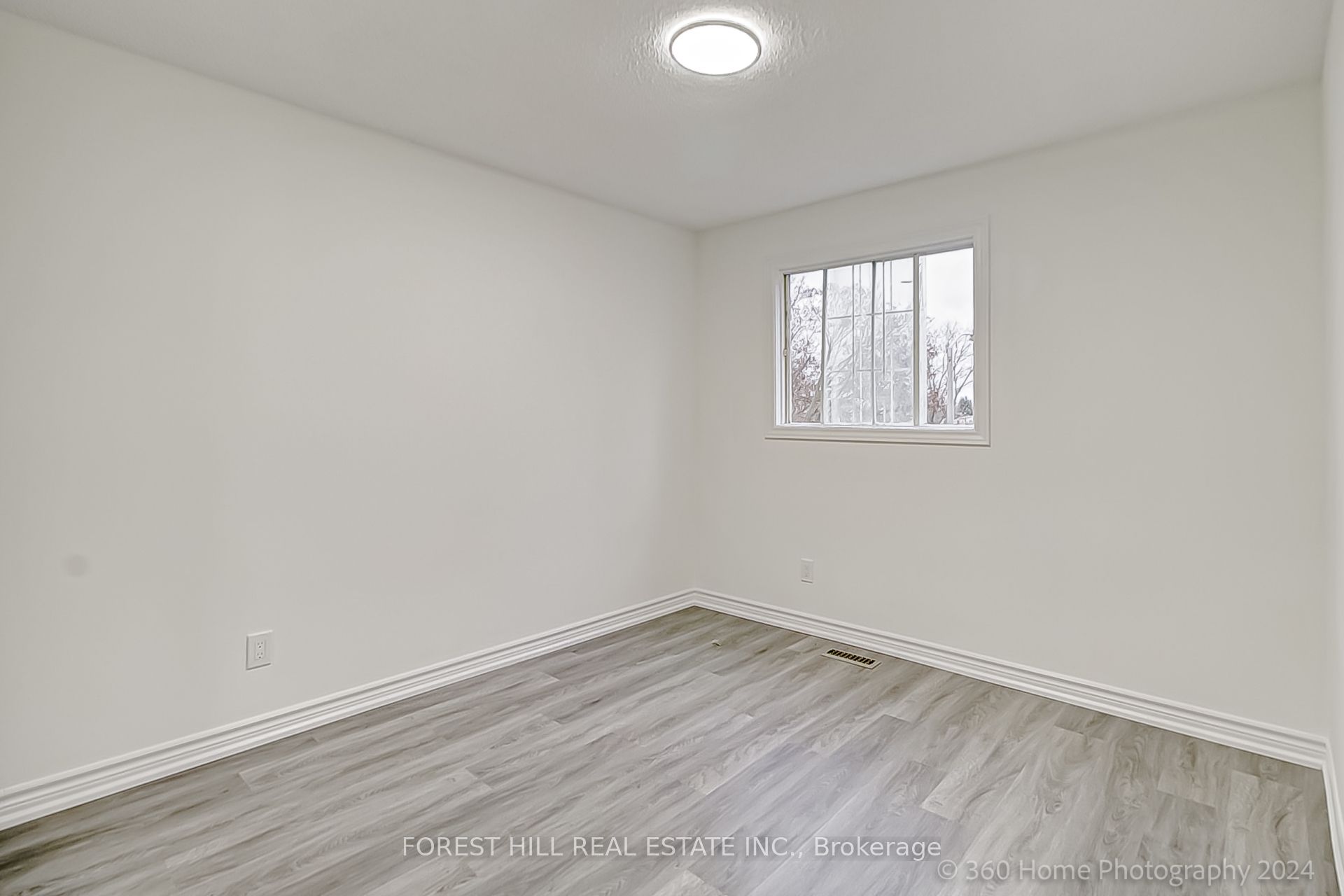 55 Plumbrook Crescent Property Photo 24