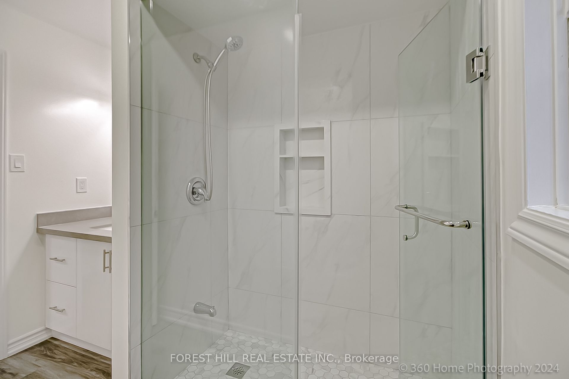 55 Plumbrook Crescent Property Photo 28