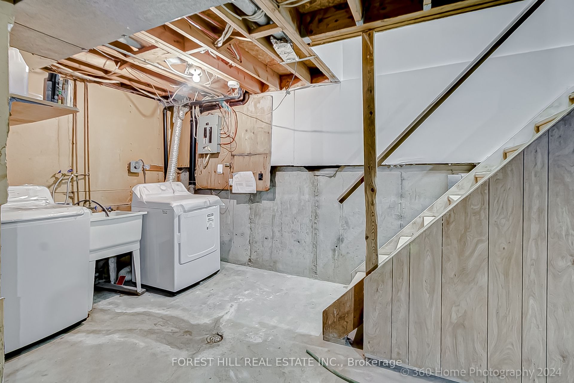 55 Plumbrook Crescent Property Photo 30