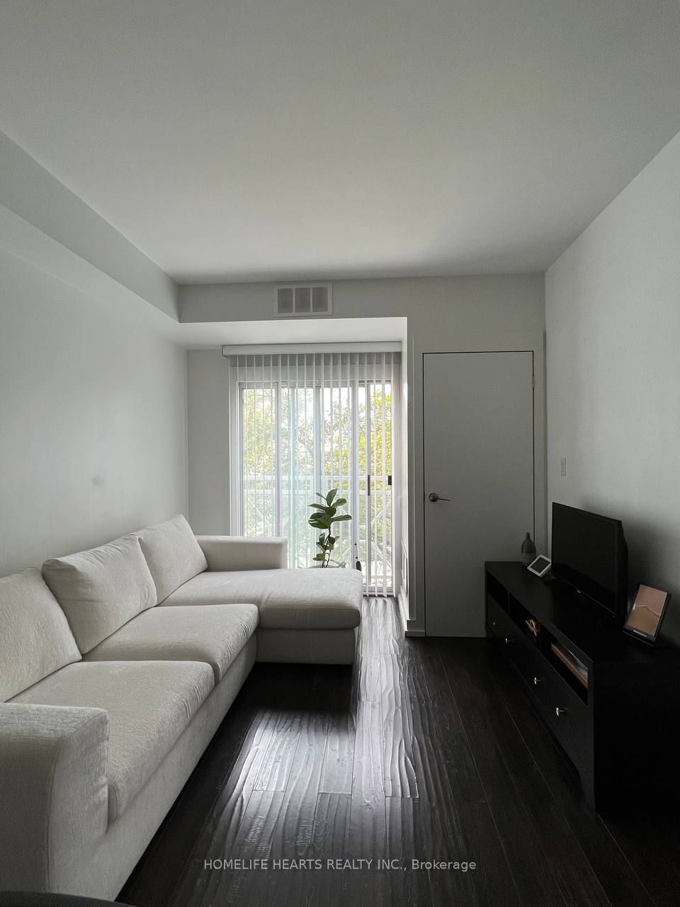 #113 - 2351 Kennedy Road Property Photo 14