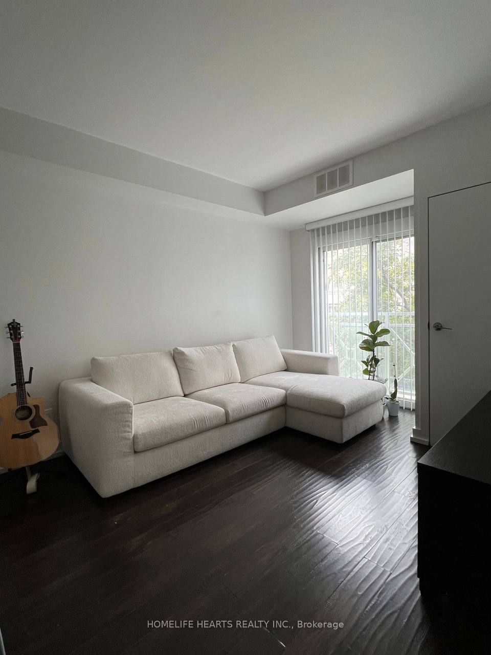 #113 - 2351 Kennedy Road Property Photo 16