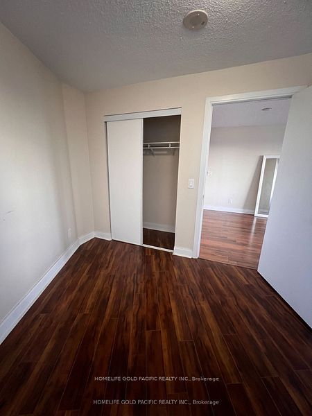 #2418 - 135 Village Green Square Property Photo 5