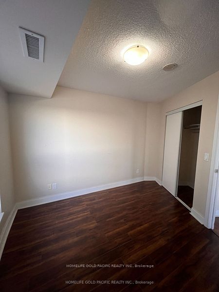 #2418 - 135 Village Green Square Property Photo 6