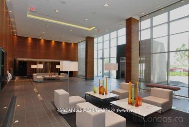 #2418 - 135 Village Green Square Property Photo 19