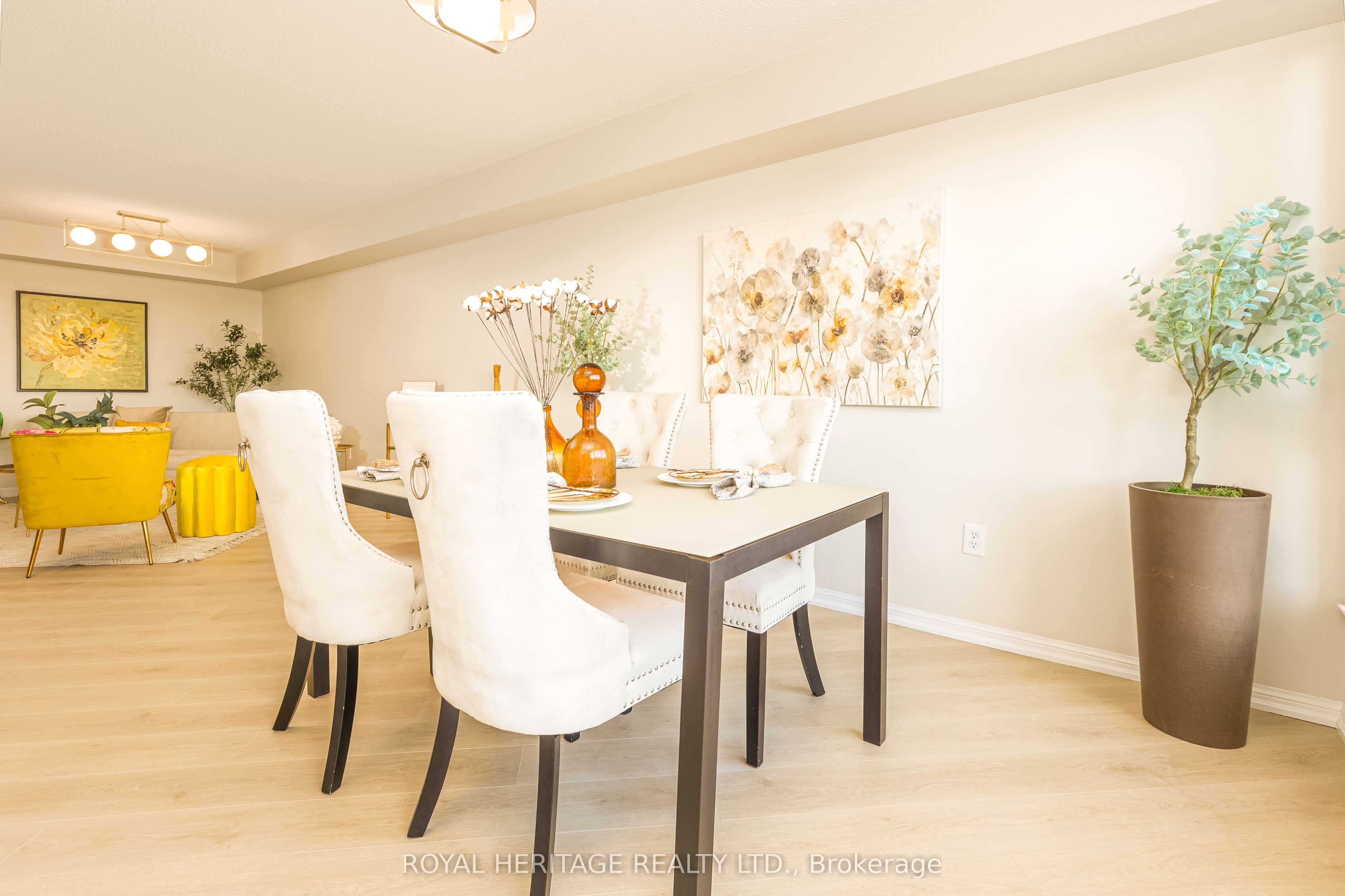 #501 - 712 Rossland Road Property Photo 11