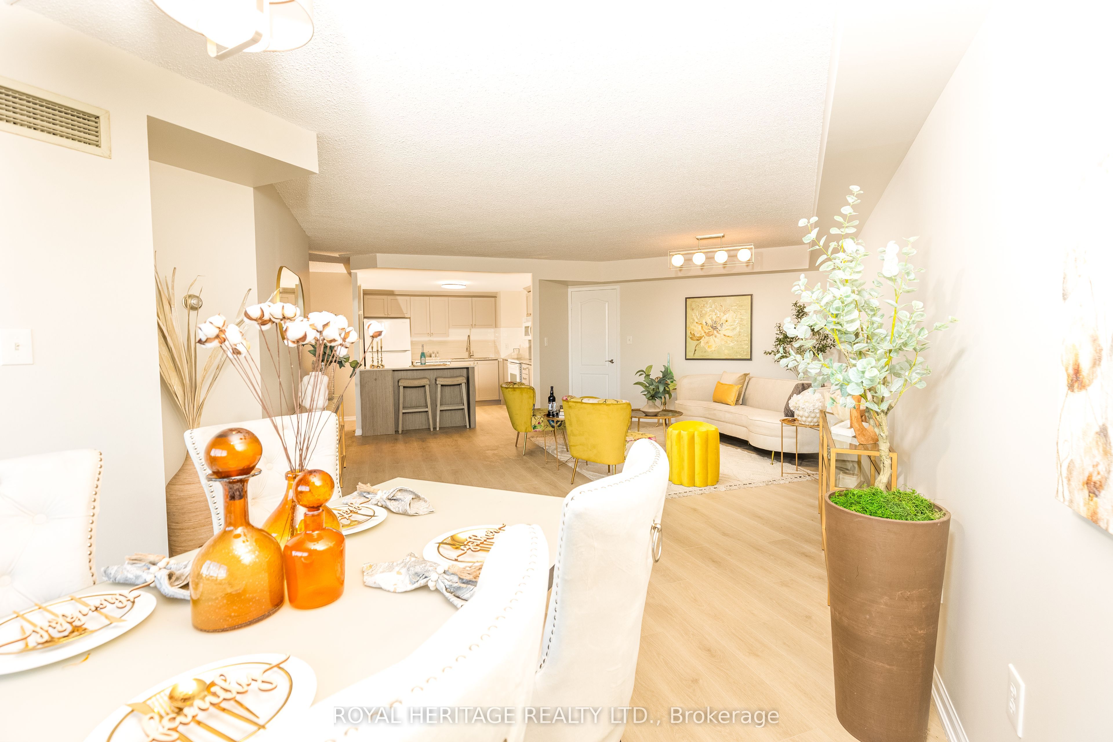 #501 - 712 Rossland Road Property Photo 12
