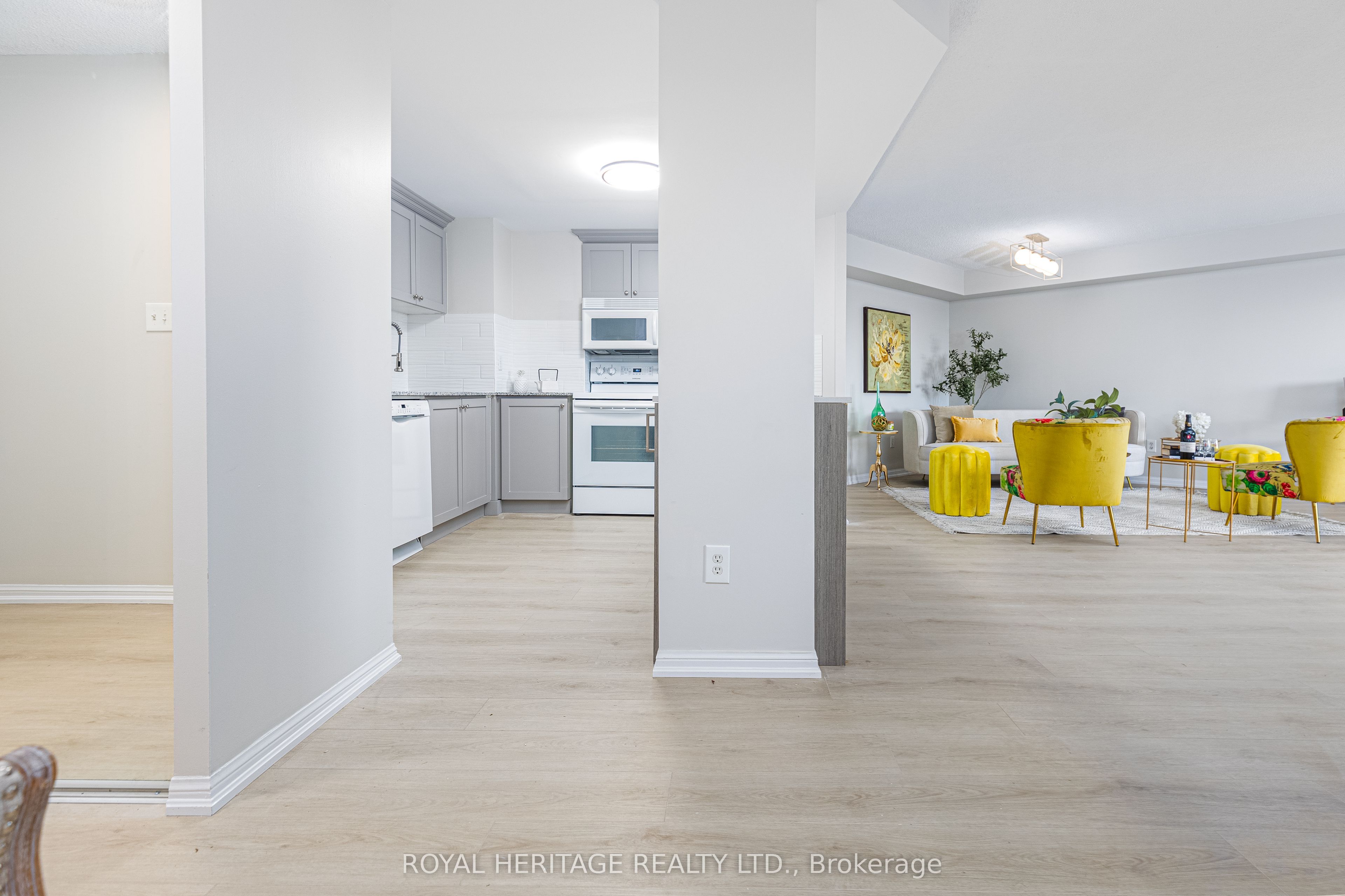 #501 - 712 Rossland Road Property Photo 14