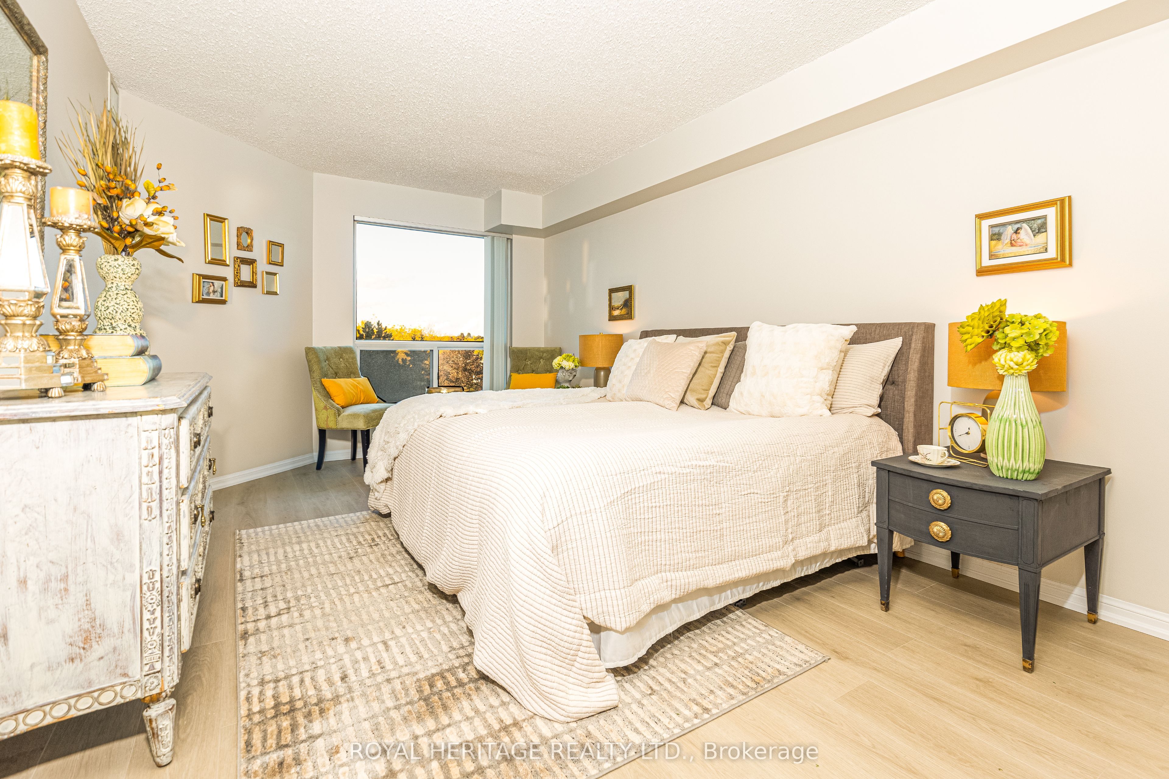 #501 - 712 Rossland Road Property Photo 22