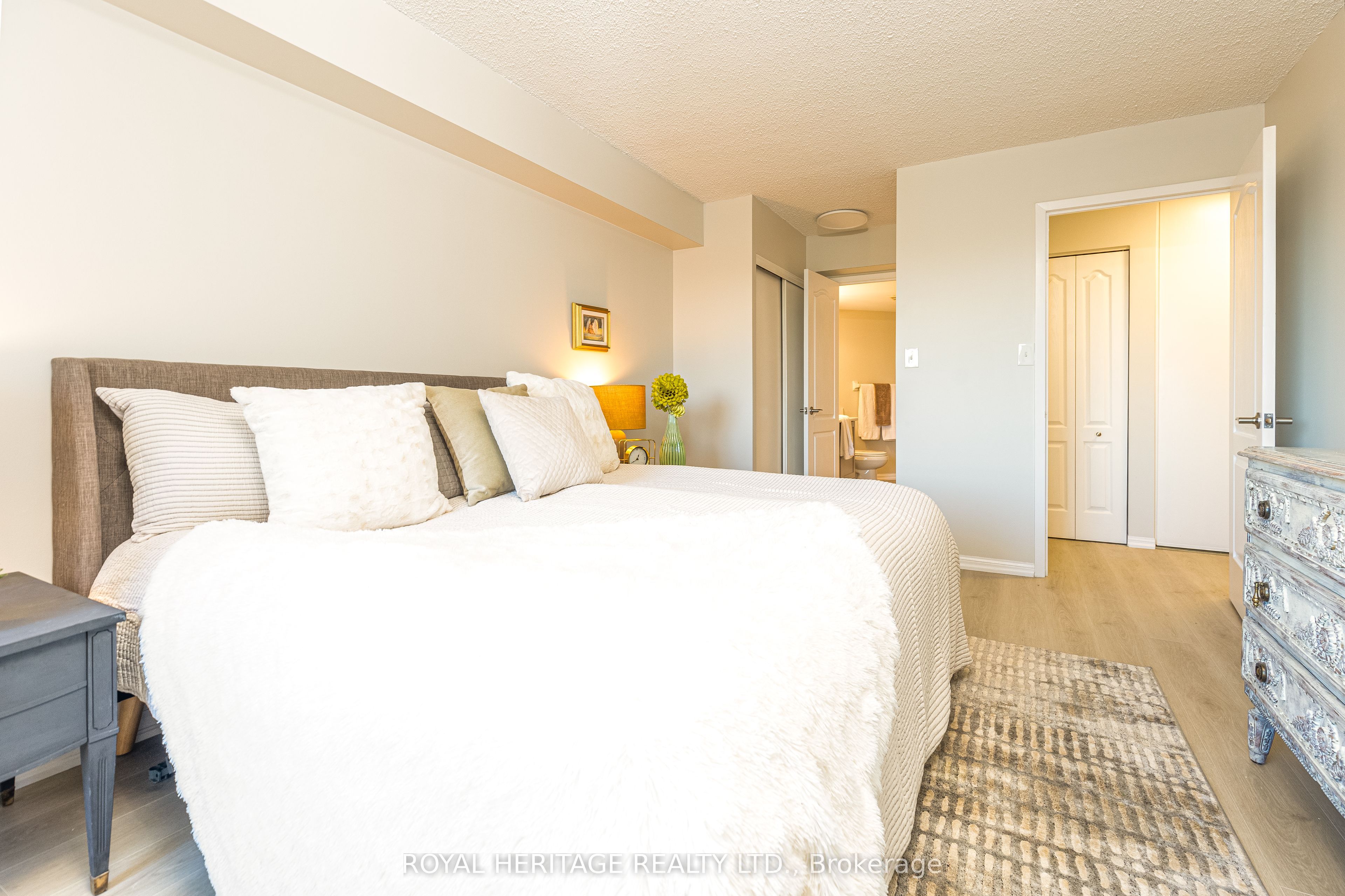 #501 - 712 Rossland Road Property Photo 24