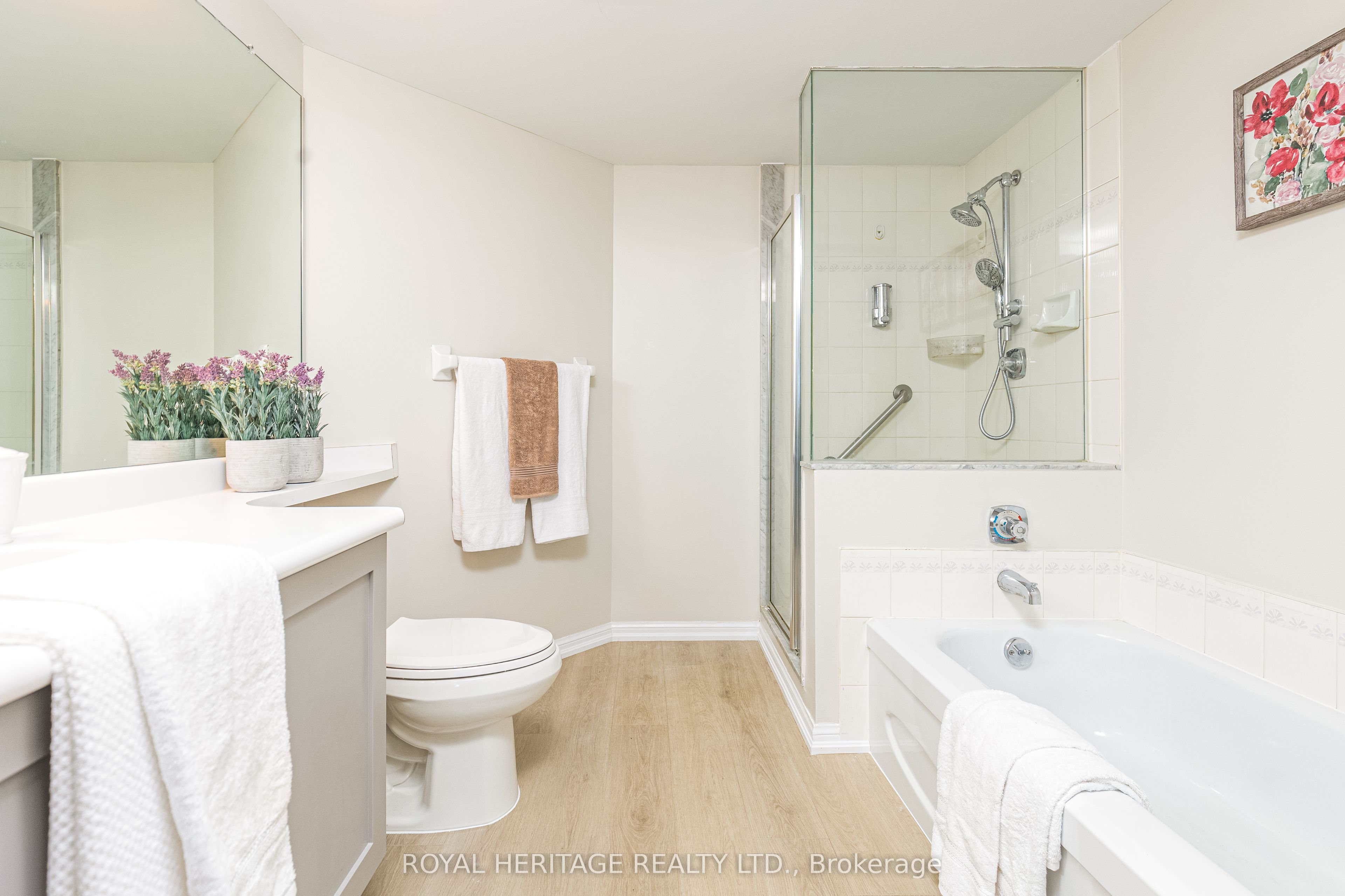 #501 - 712 Rossland Road Property Photo 28