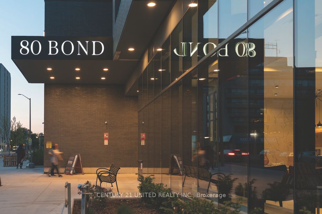 #1504 - 80 Bond Street Property Photo 1