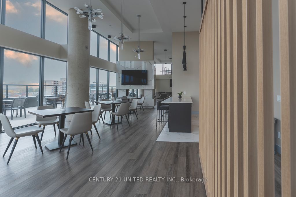 #1504 - 80 Bond Street Property Photo 6