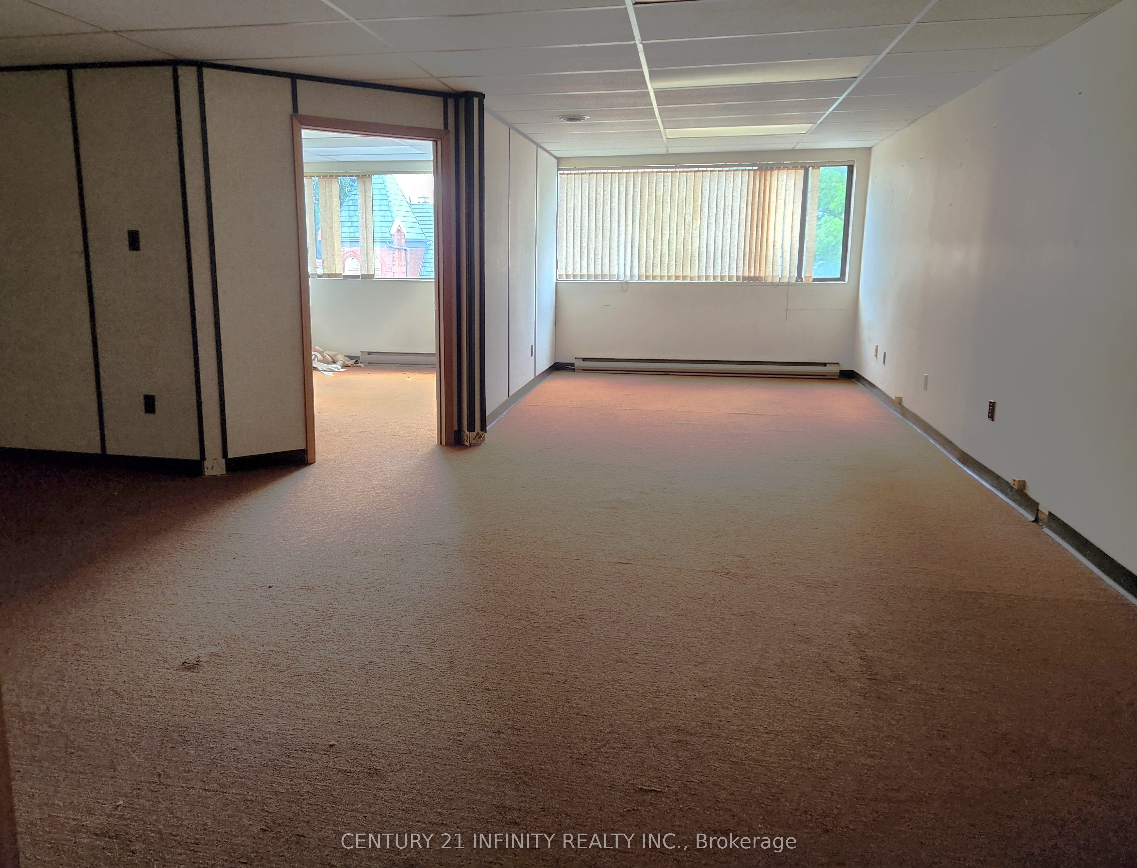 #301 - 74 Simcoe Street Property Photo 2