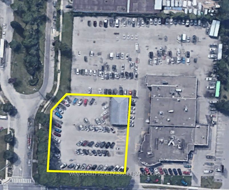 2851 Eglinton Avenue Property Photo 1
