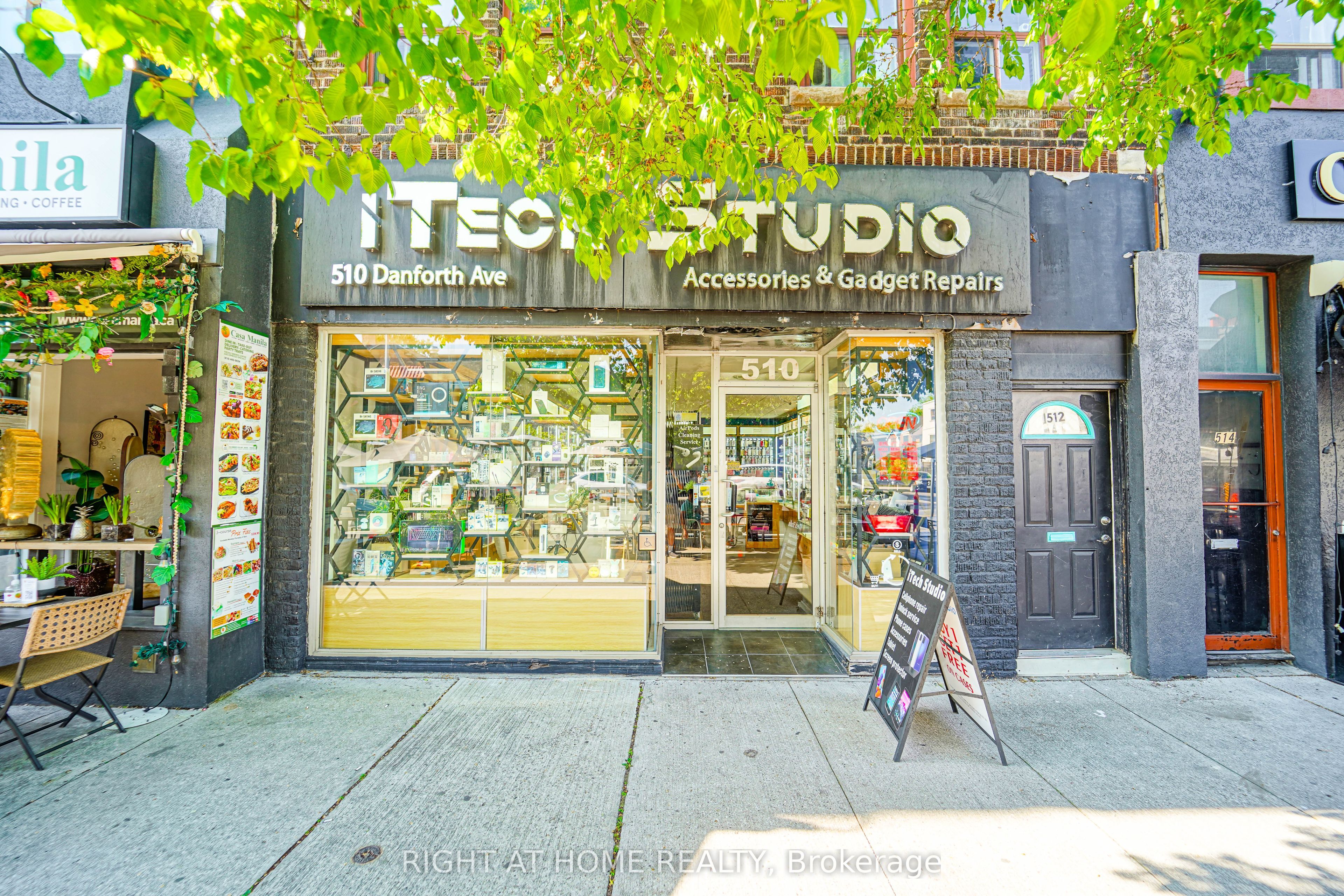 510 Danforth Avenue Property Photo 8