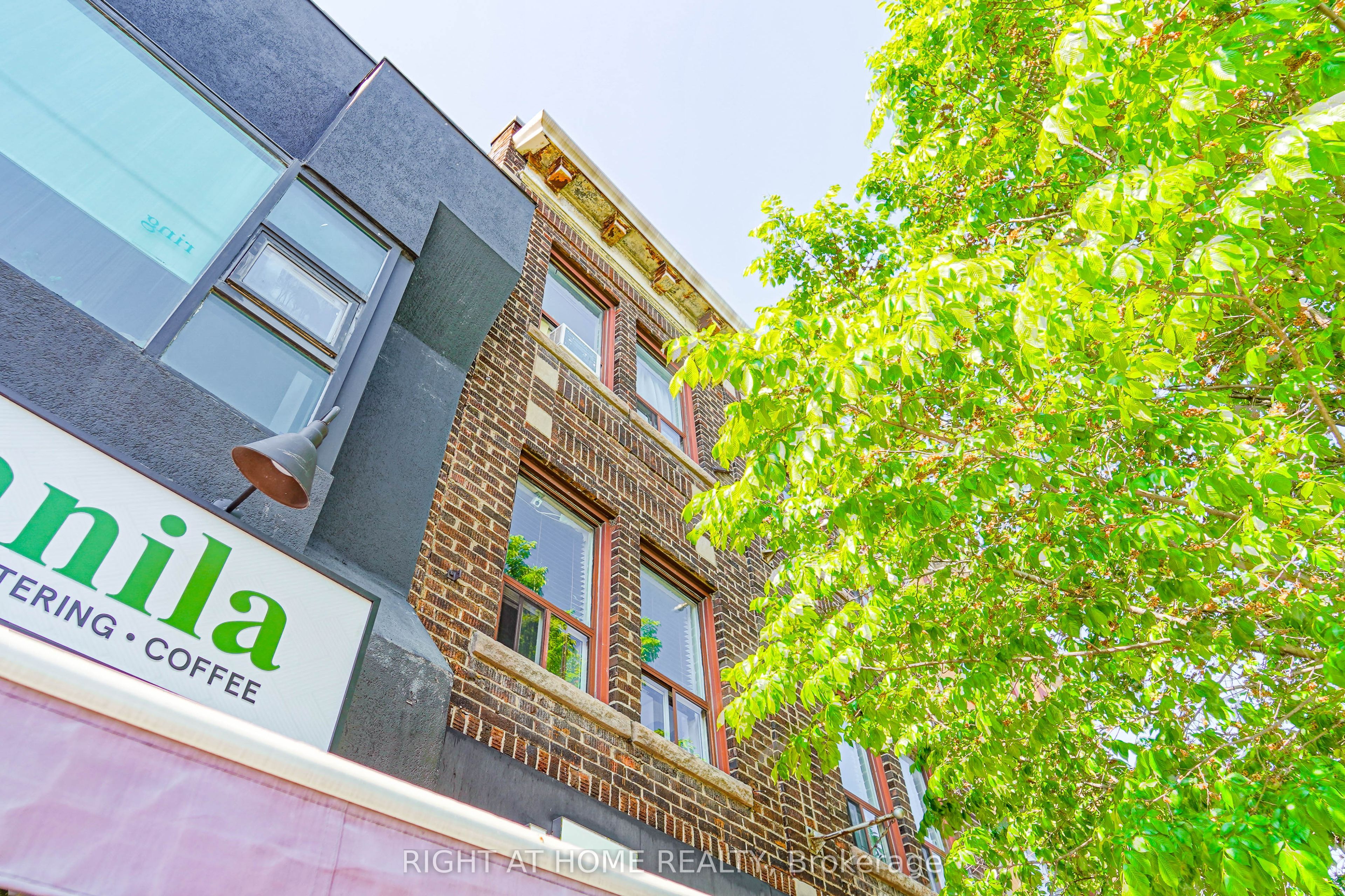 510 Danforth Avenue Property Photo 12
