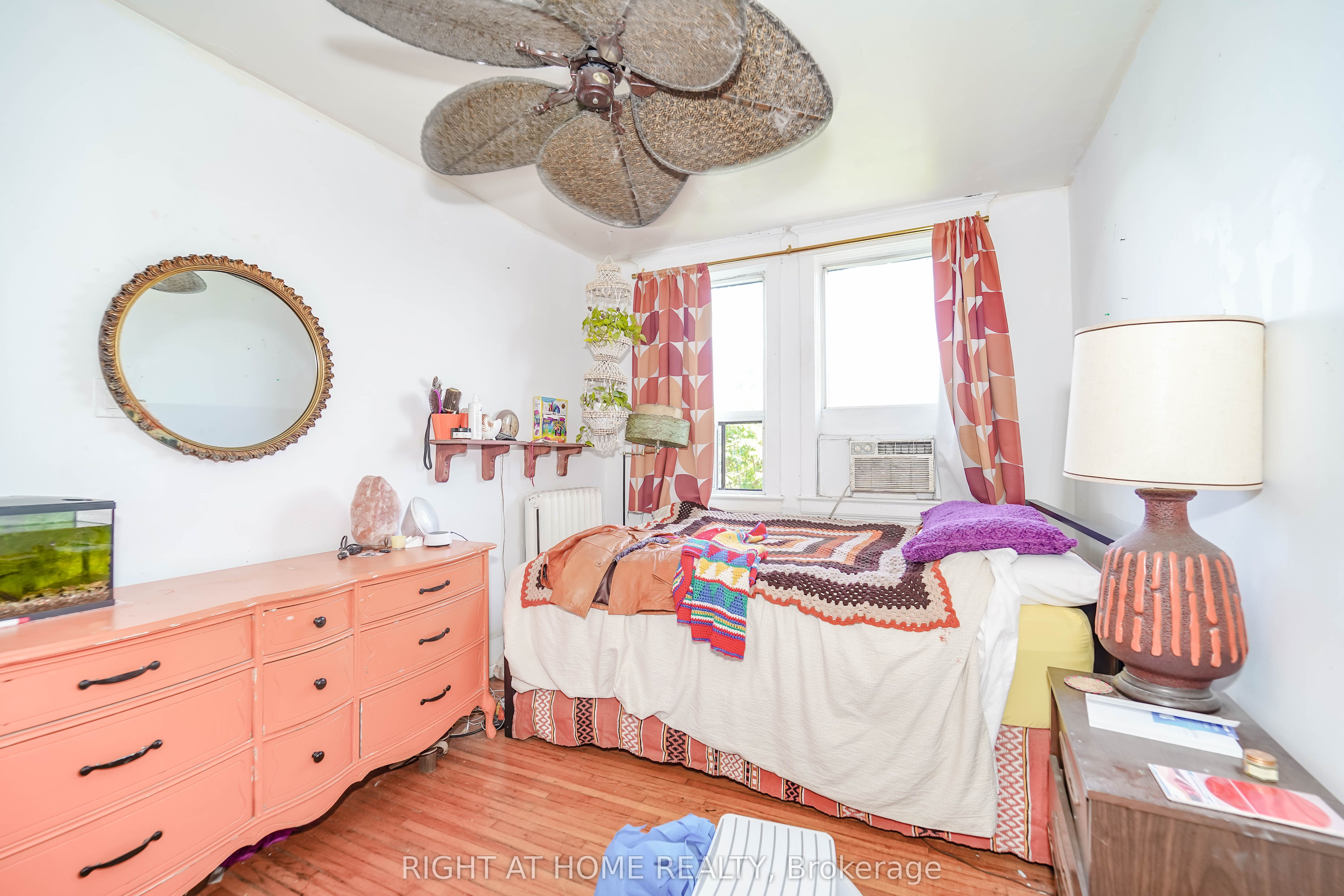 510 Danforth Avenue Property Photo 30