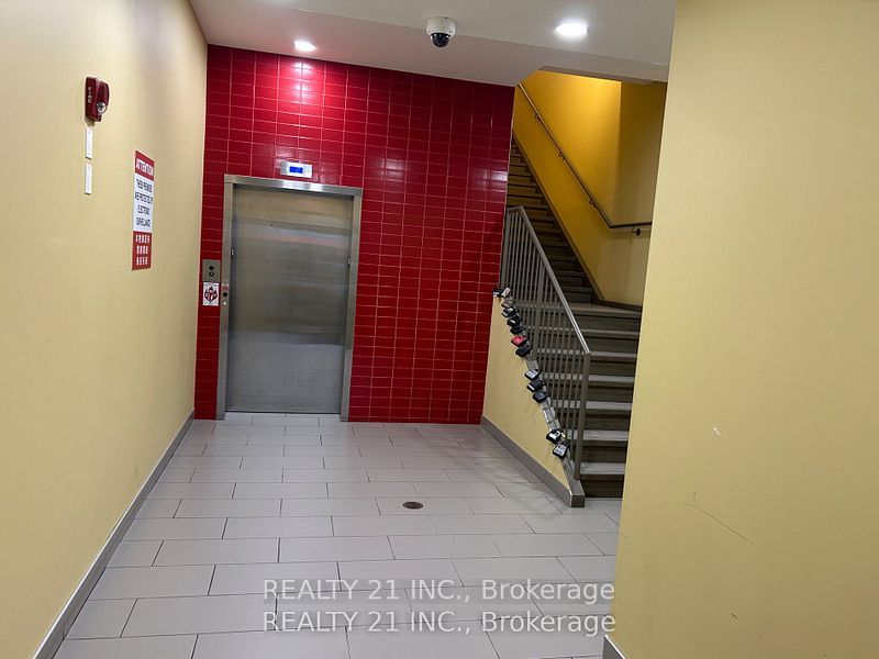 #208 - 69 Lebovic Avenue Property Photo 3