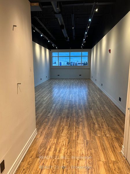 #208 - 69 Lebovic Avenue Property Photo 5