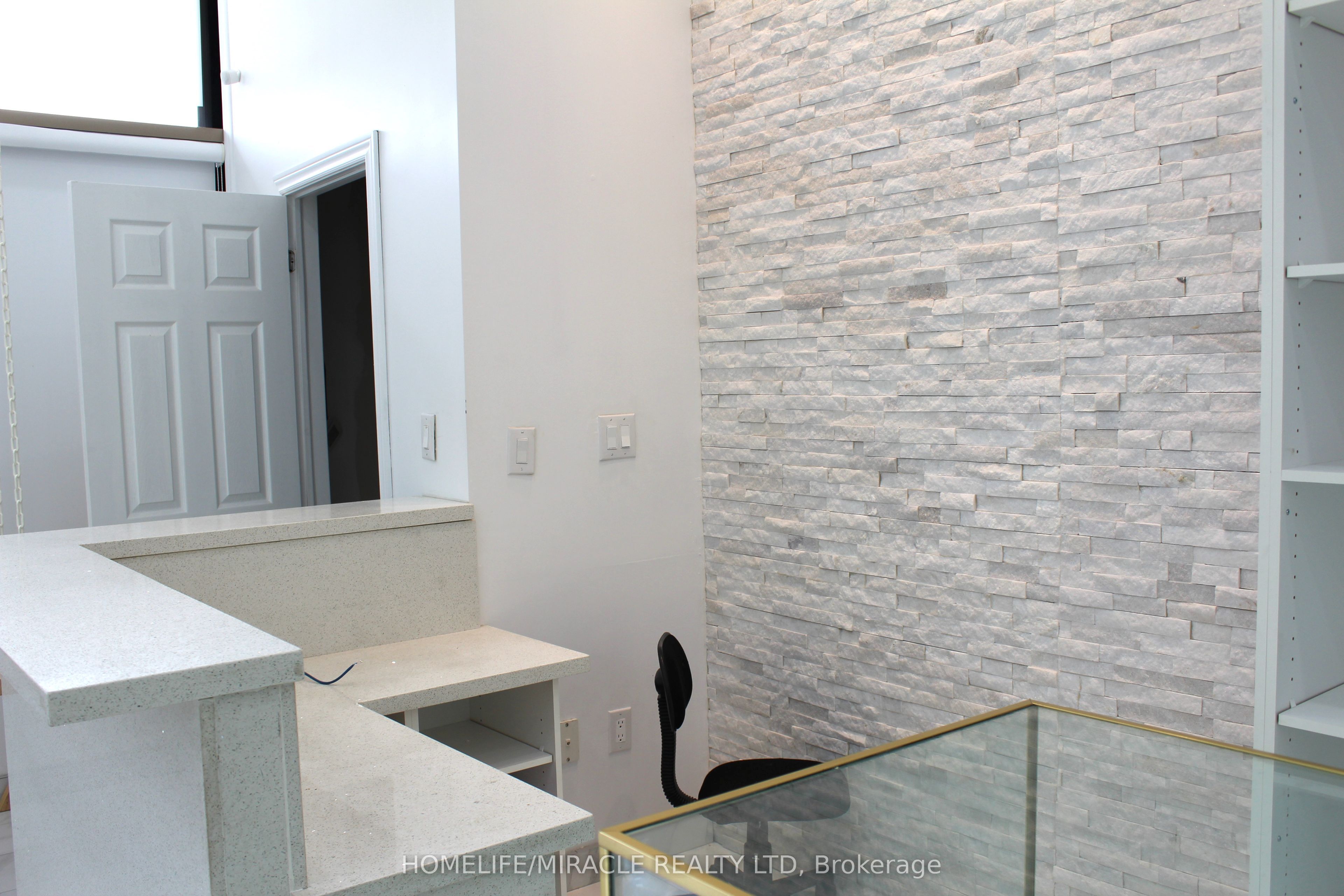 #104 - 3875 Mcnicoll Avenue Property Photo 14