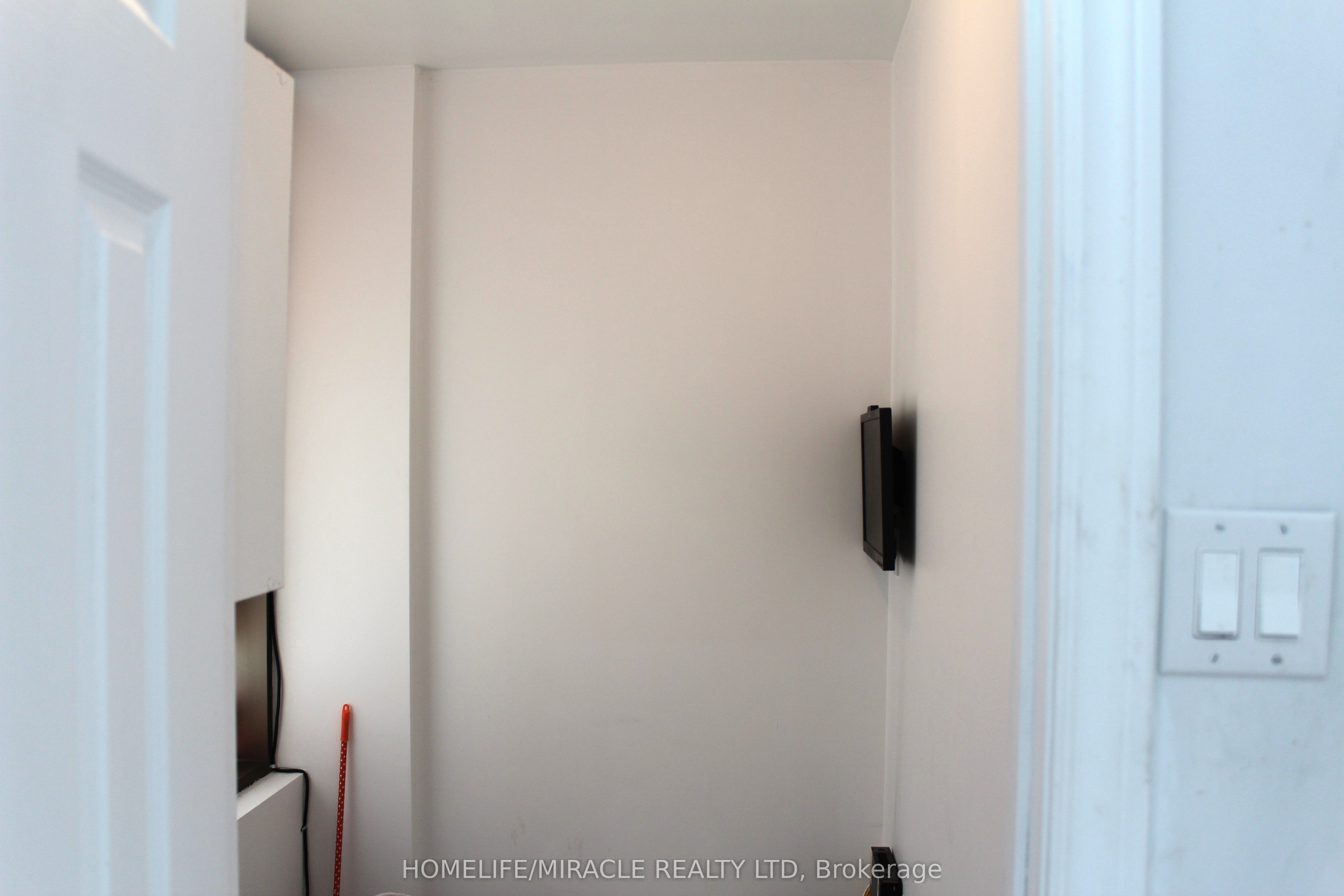 #104 - 3875 Mcnicoll Avenue Property Photo 17