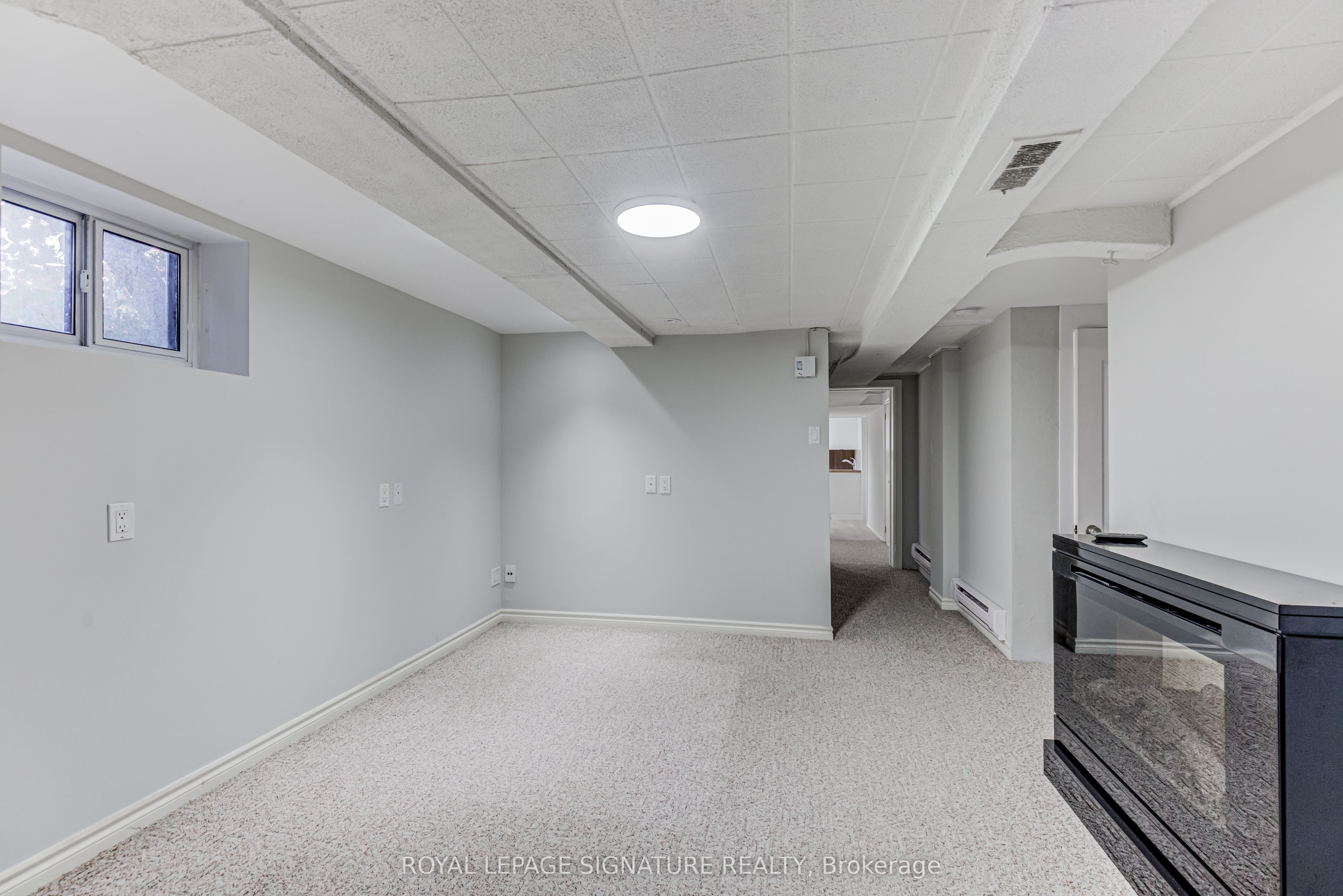 #lower - 81 Hopedale Avenue Property Photo 3