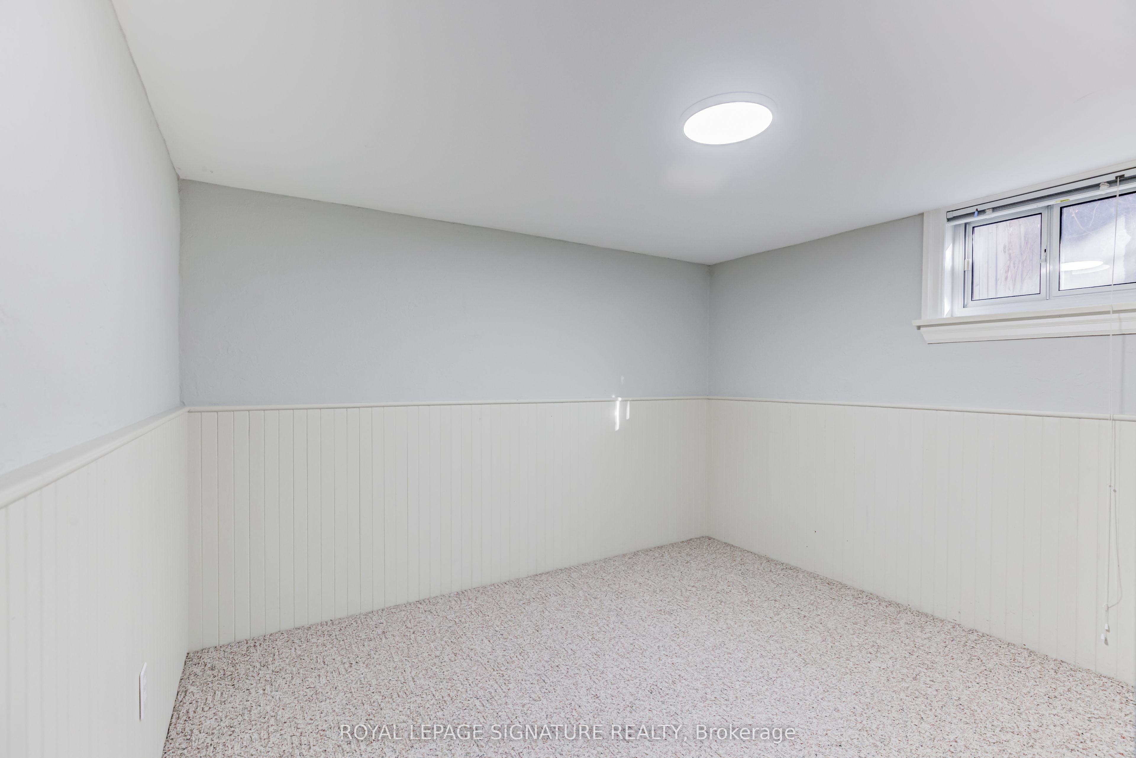 #lower - 81 Hopedale Avenue Property Photo 16