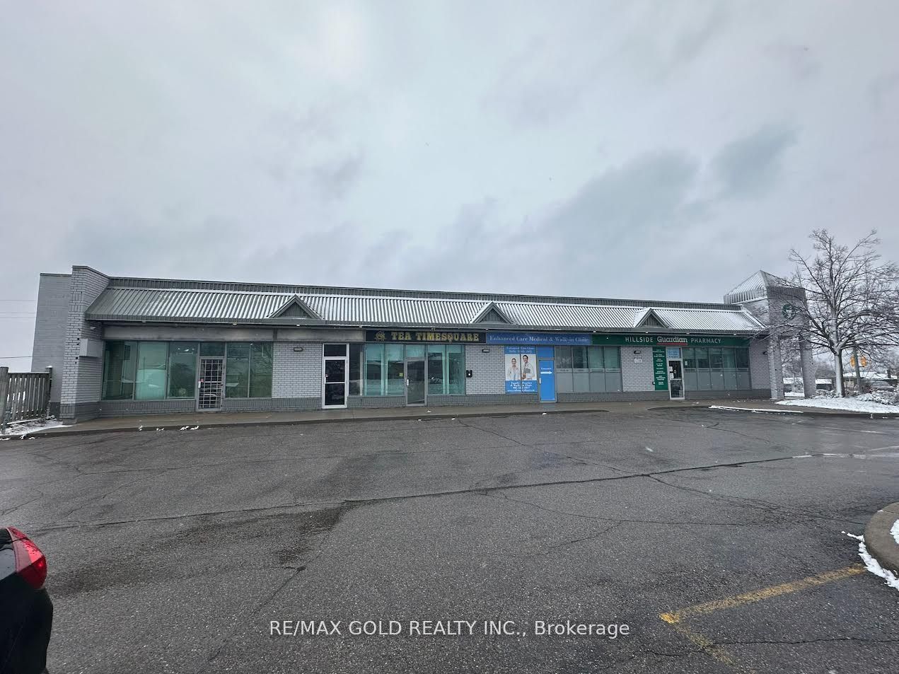 #4 - 303 Hillside Avenue Property Photo 13