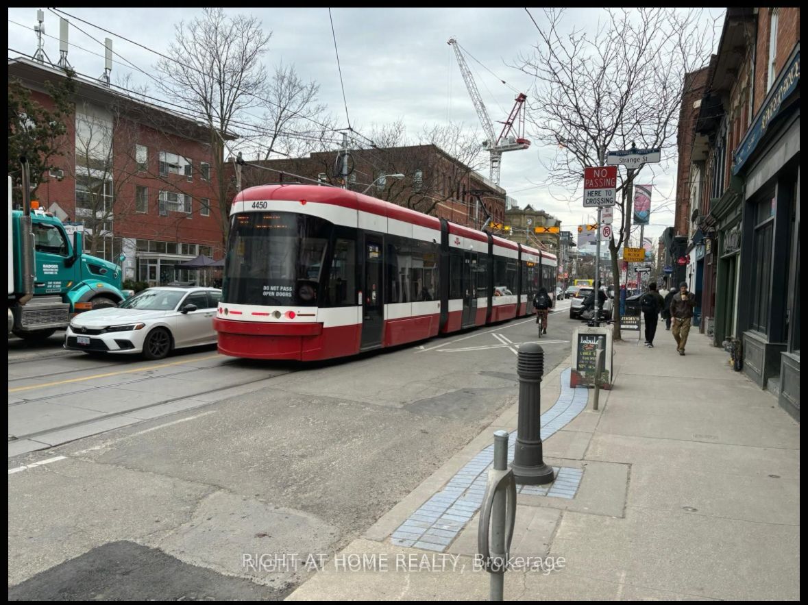 782 Queen Street Property Photo 1