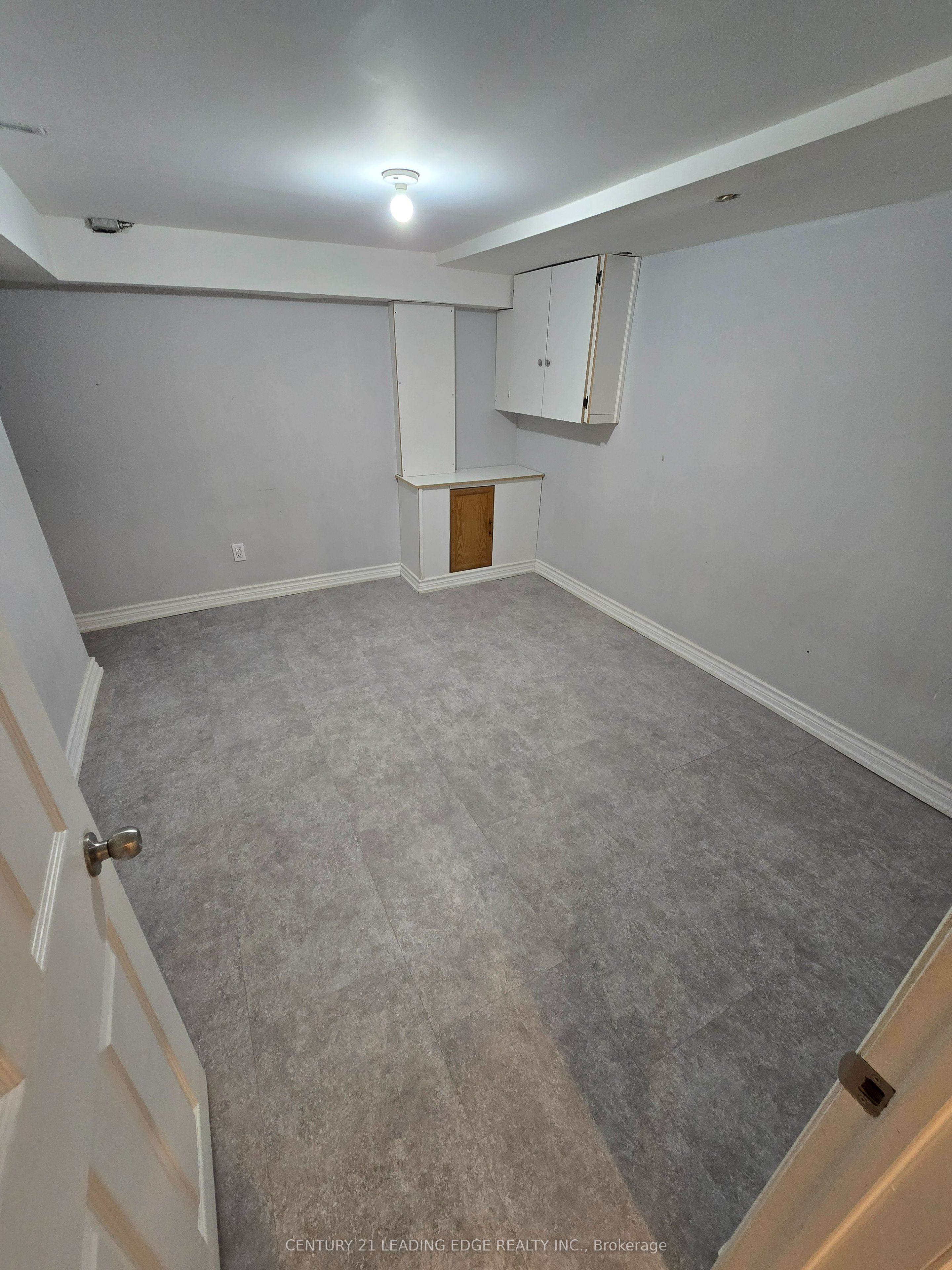 313 Morningside Avenue Property Photo 4
