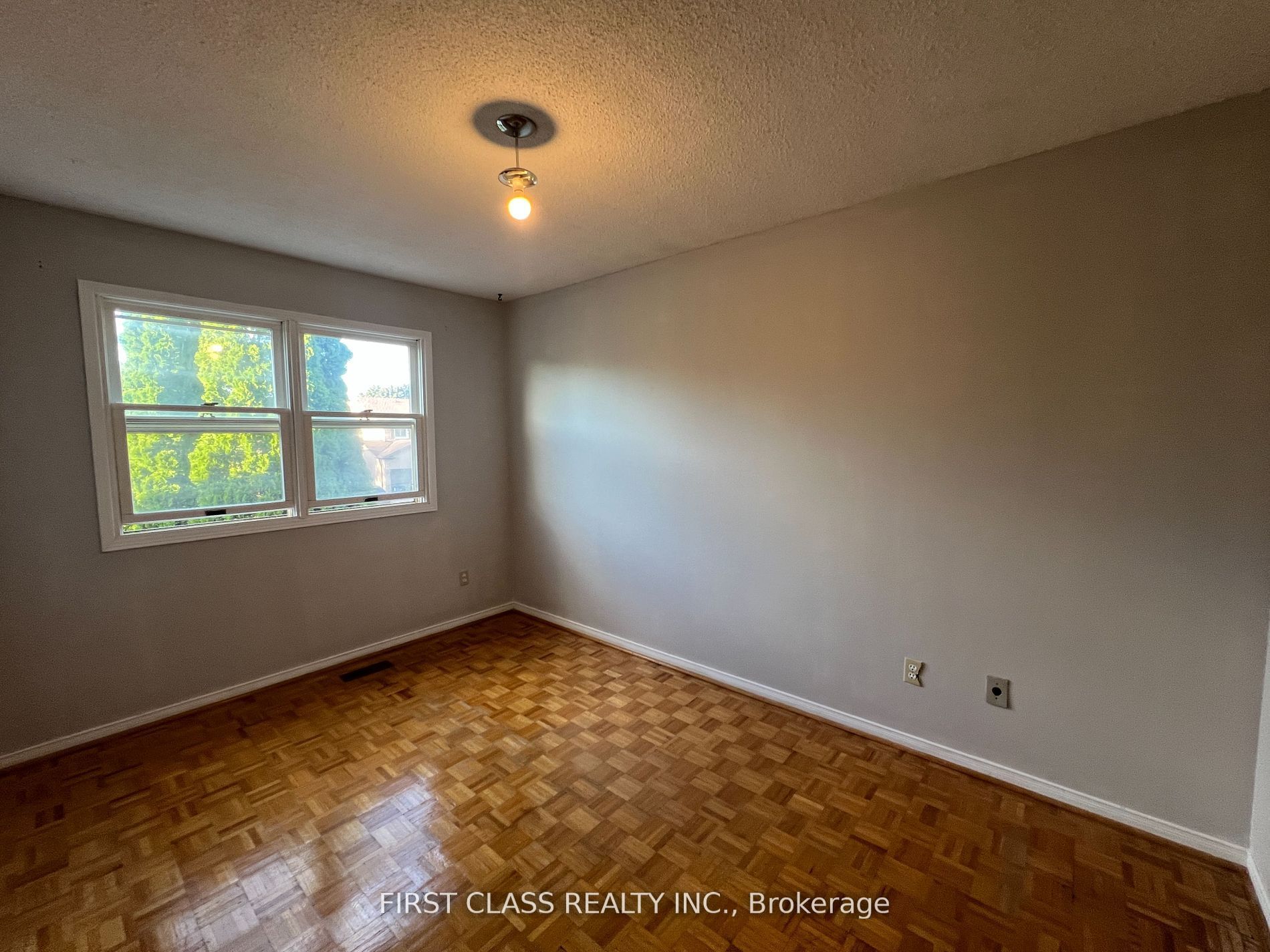 45 Grantown Avenue Property Photo 8