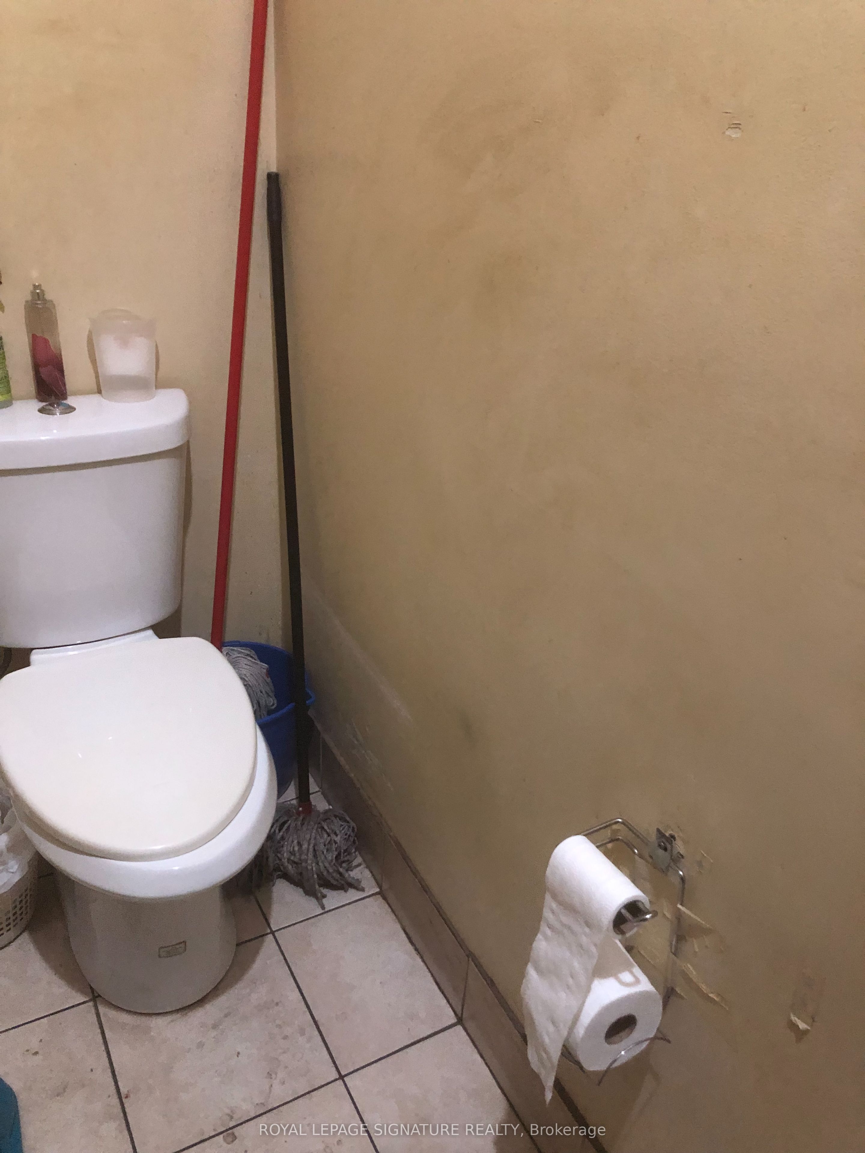271 Broadview Avenue Property Photo 4