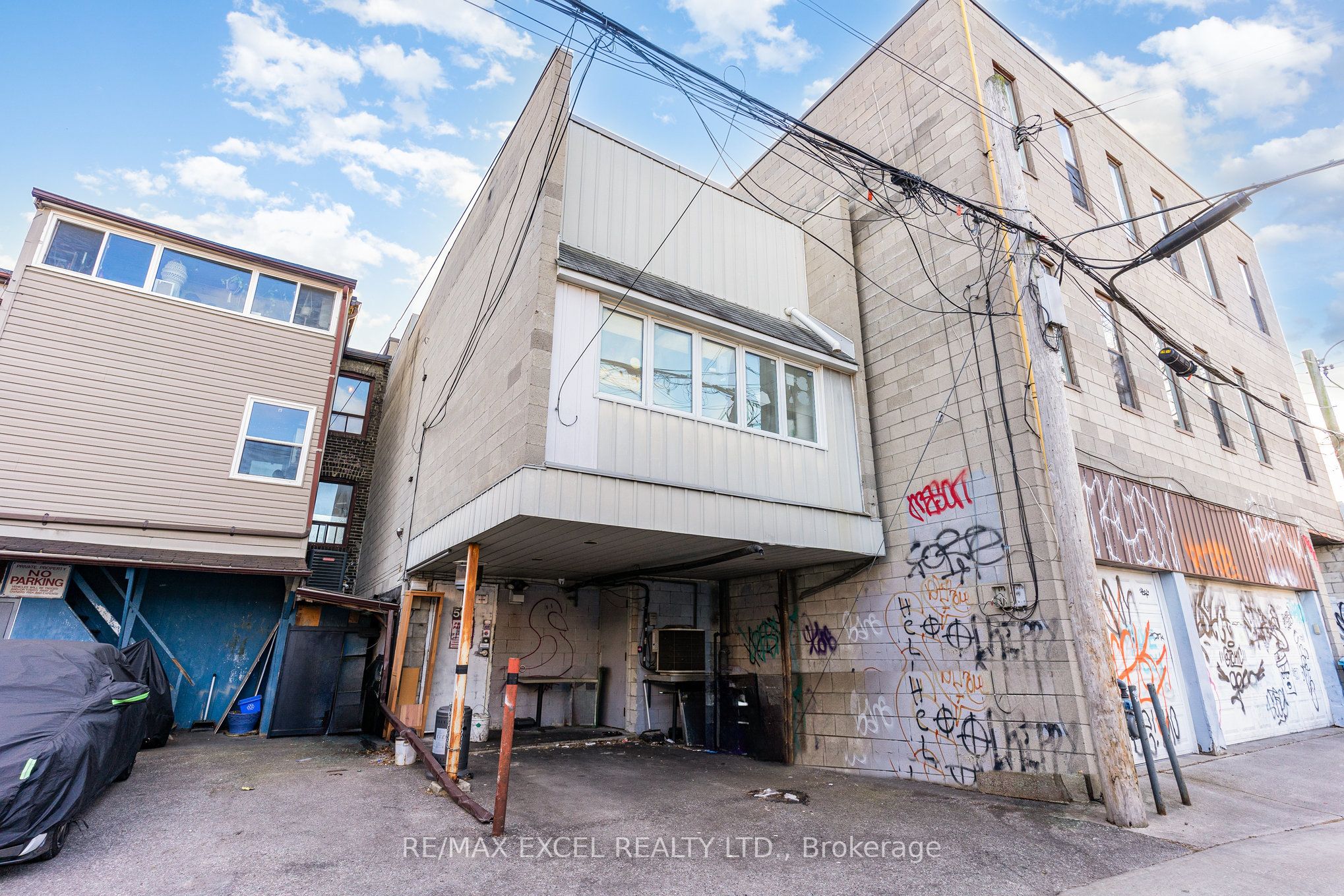 508 Danforth Avenue Property Photo 12