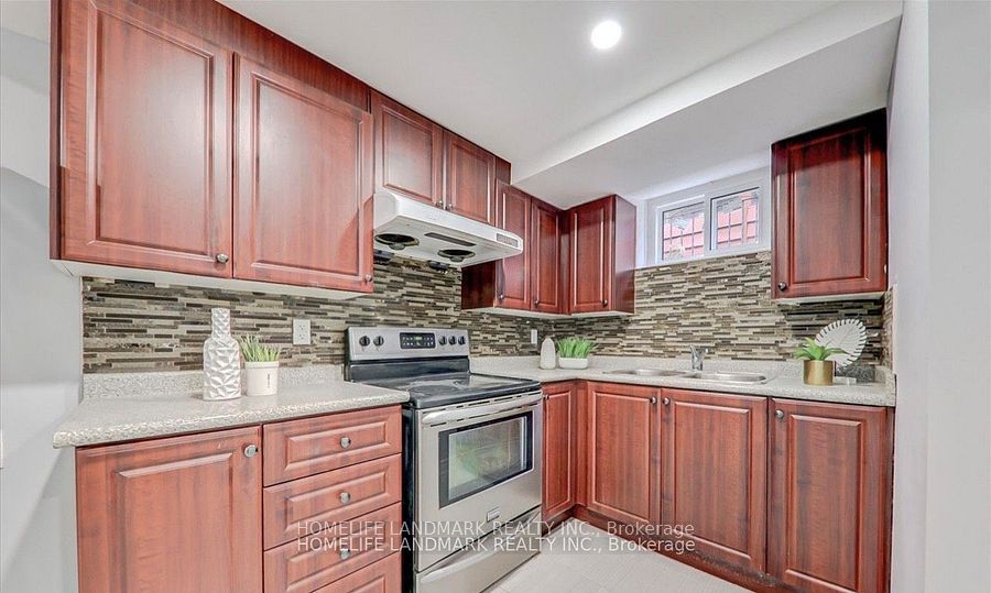 1336 Pharmacy Avenue Property Photo 1