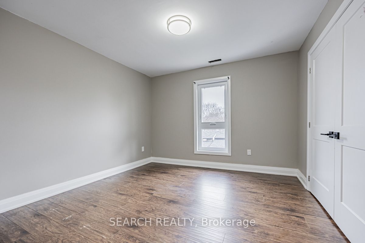 201 Ritson Road Property Photo 24