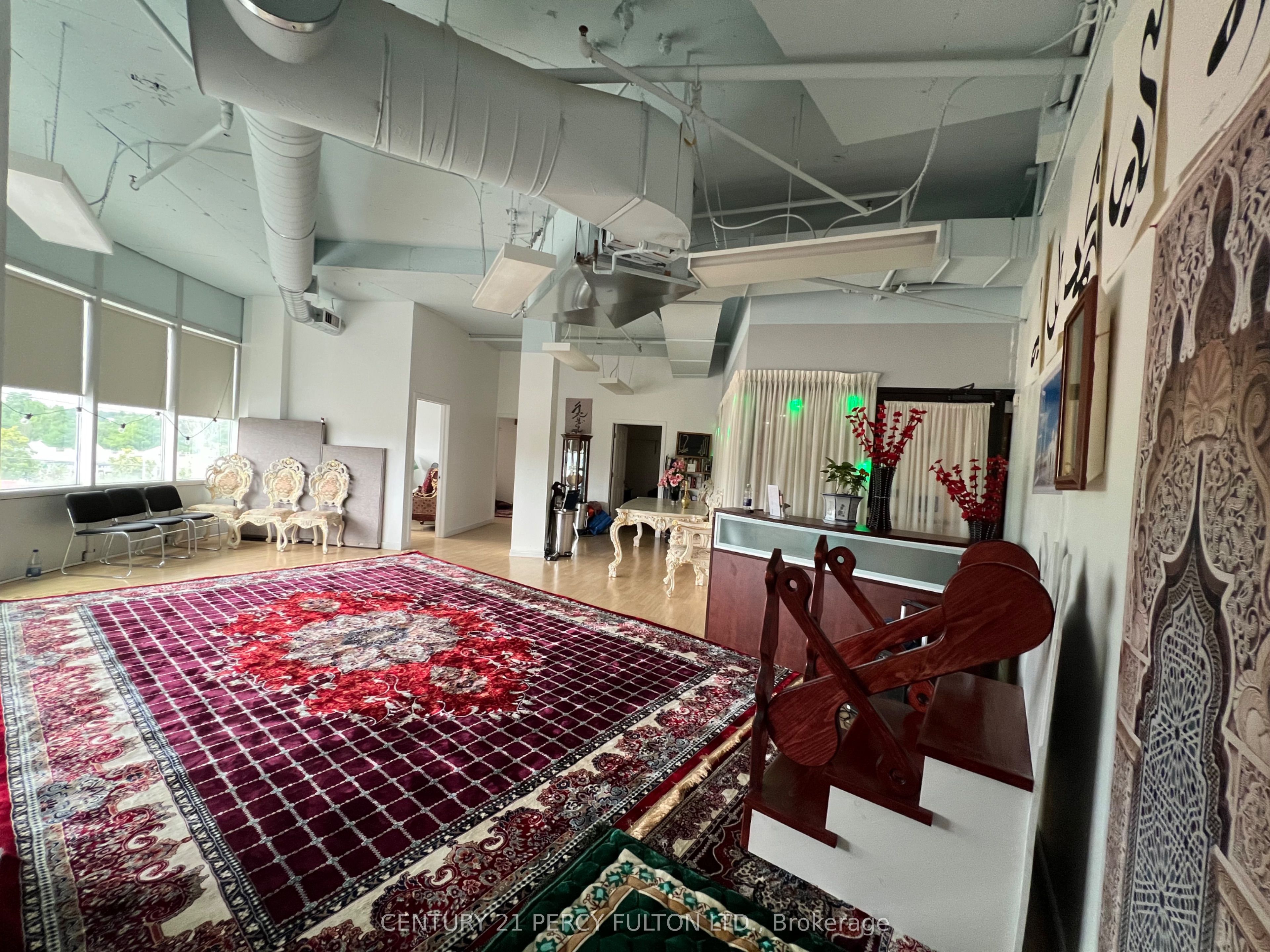 #367a&b - 4438 Sheppard Avenue Property Photo 24
