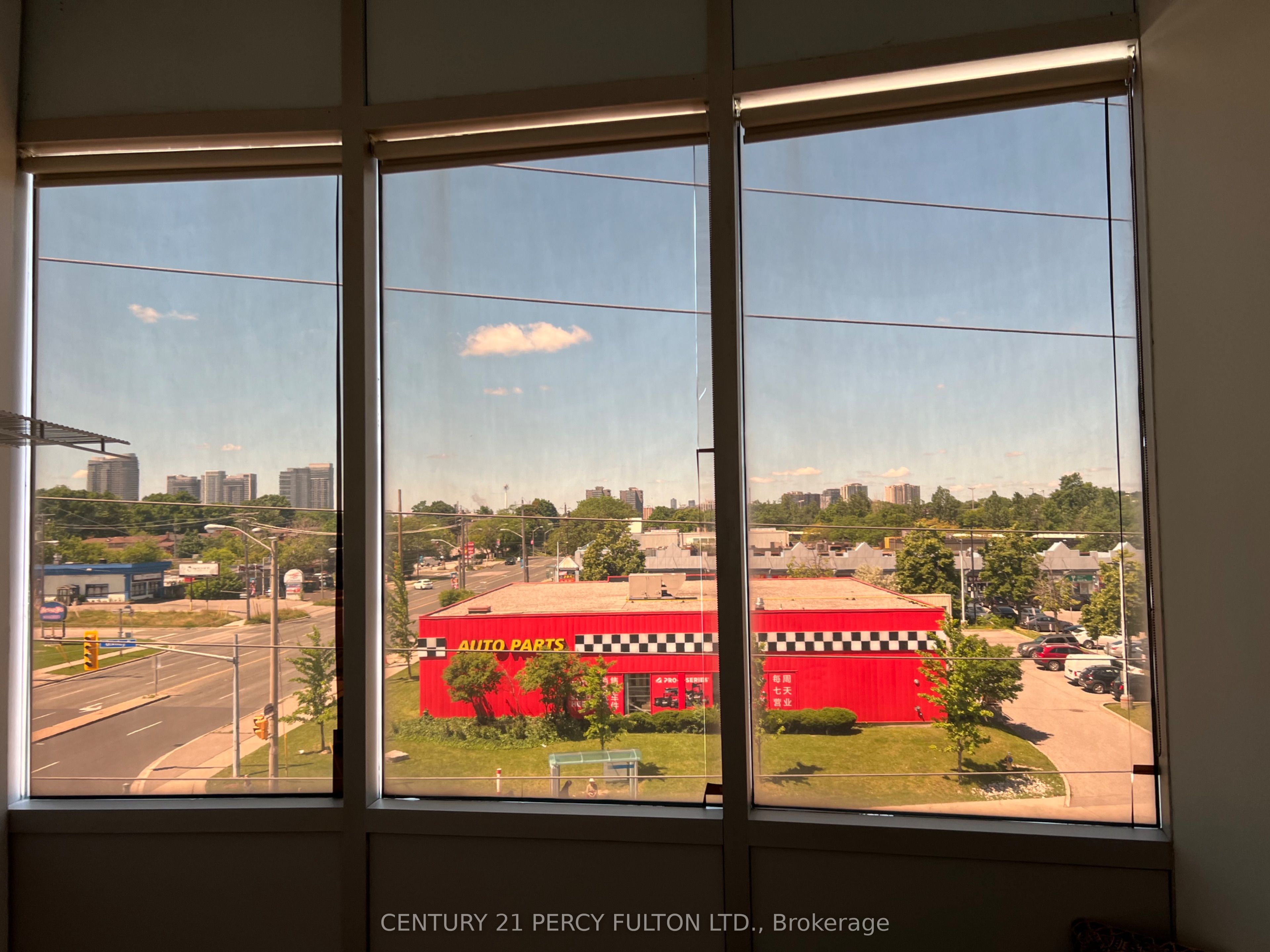#367a&b - 4438 Sheppard Avenue Property Photo 27