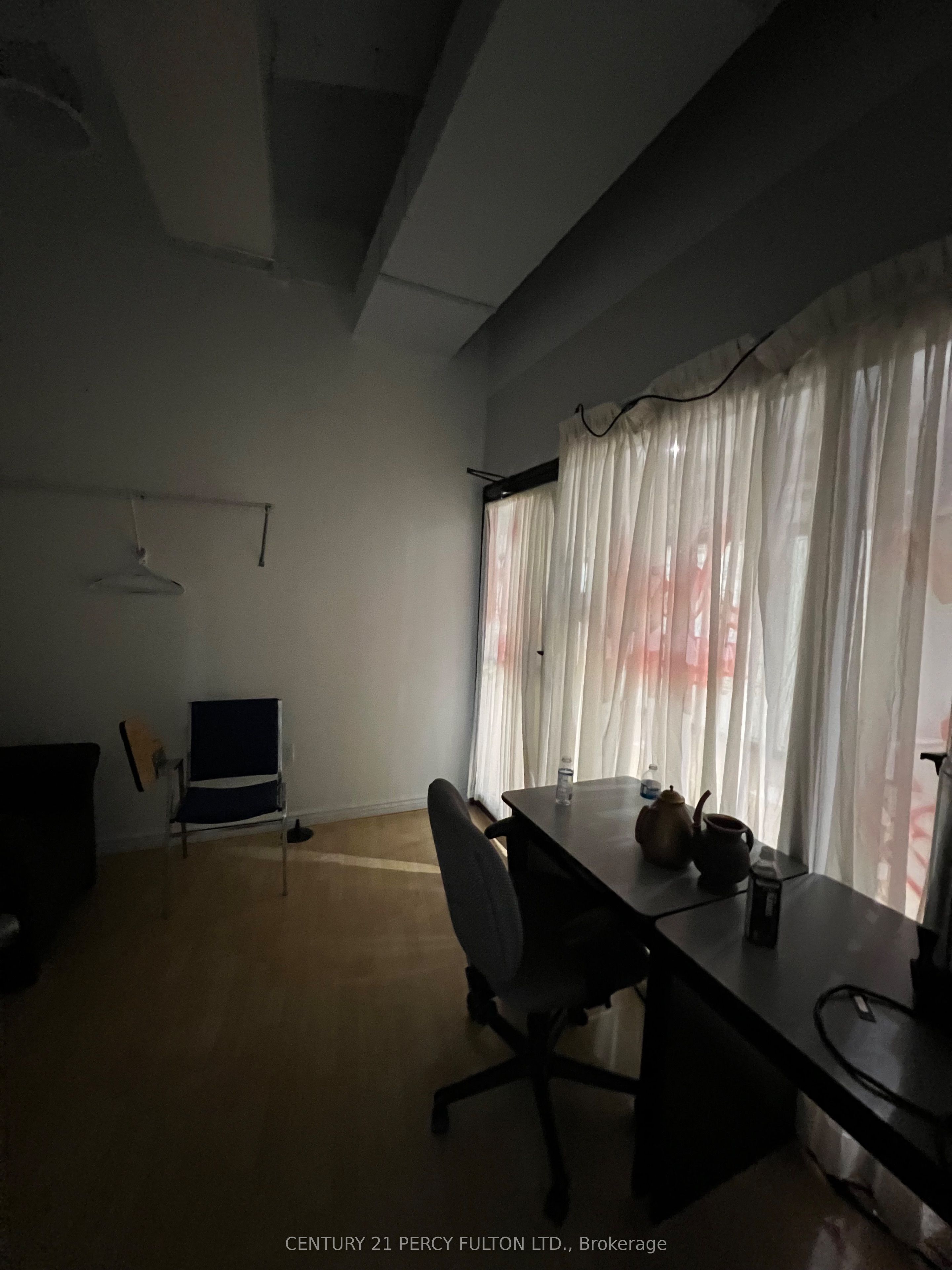 #367a&b - 4438 Sheppard Avenue Property Photo 11