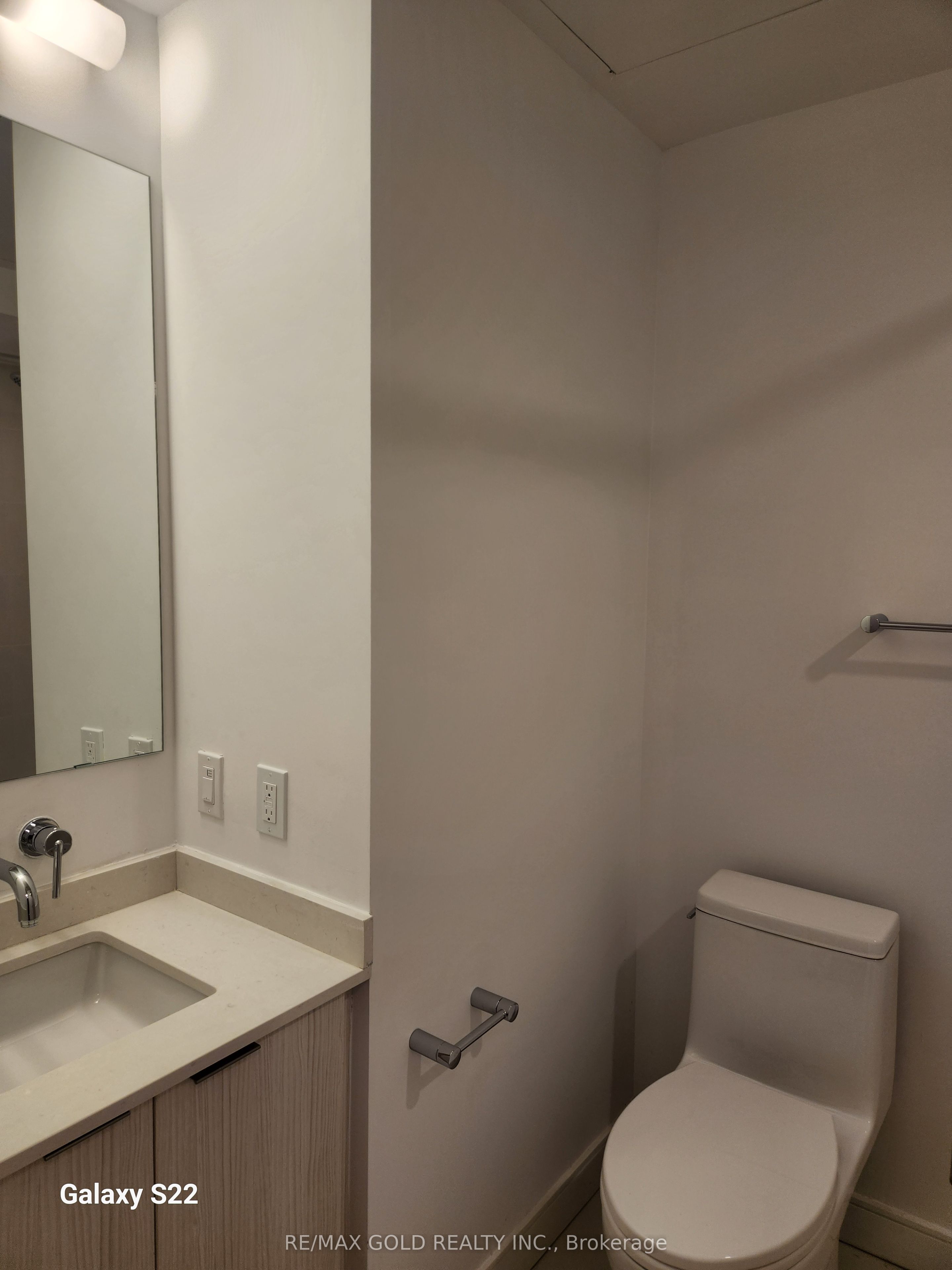 #5 - 180 Clonmore Drive Property Photo 12