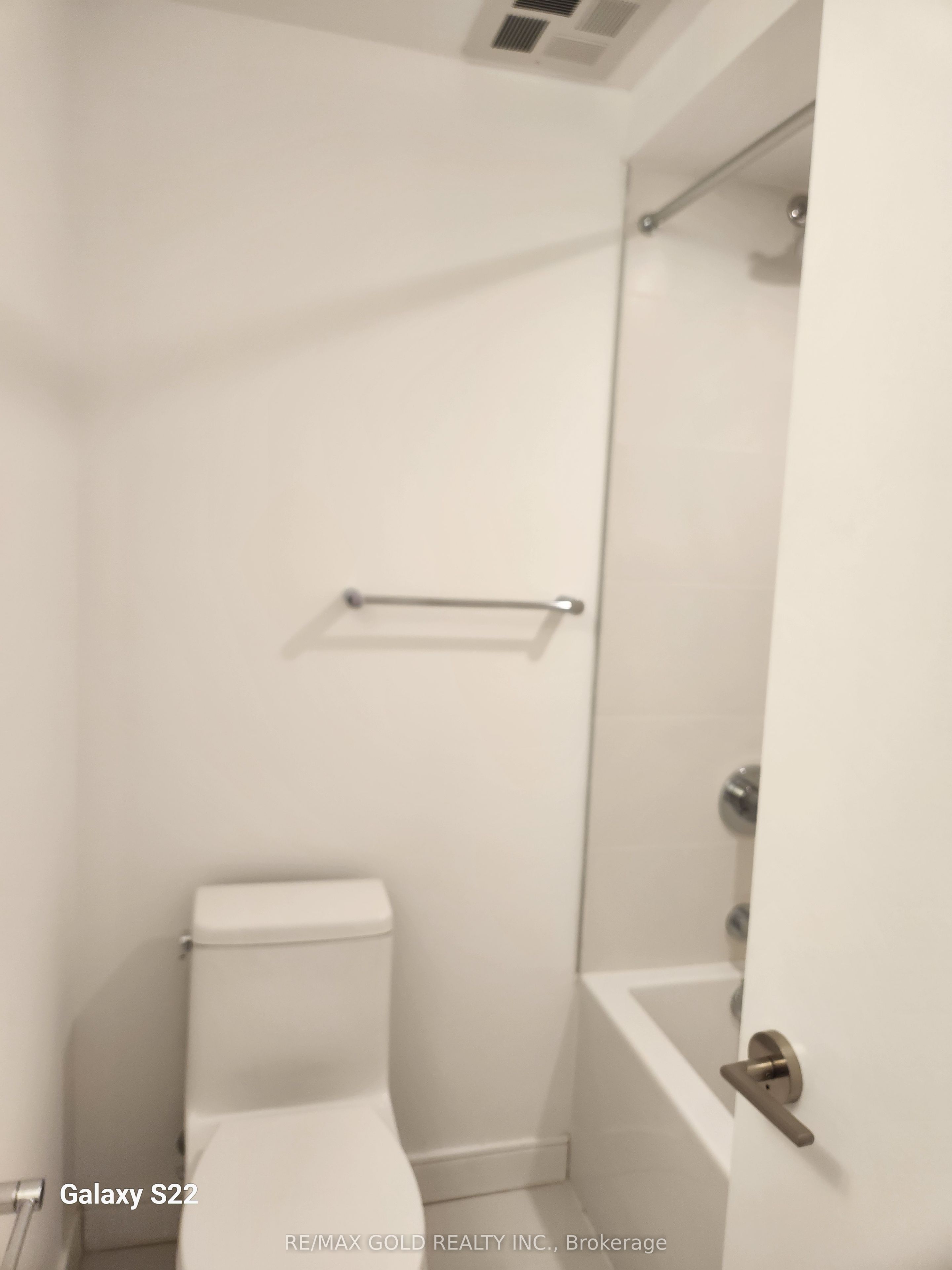 #5 - 180 Clonmore Drive Property Photo 23