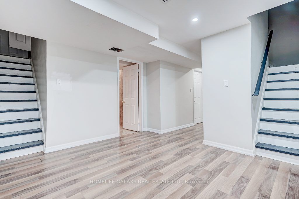 #bsmnt - 39 Goldene Way Property Photo 3