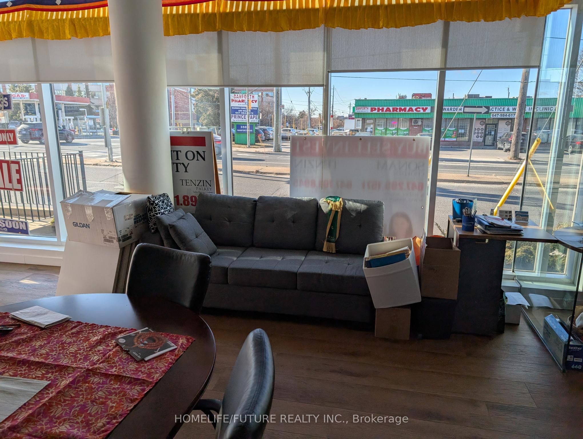 #101 - 3520 Danforth Avenue Property Photo 9