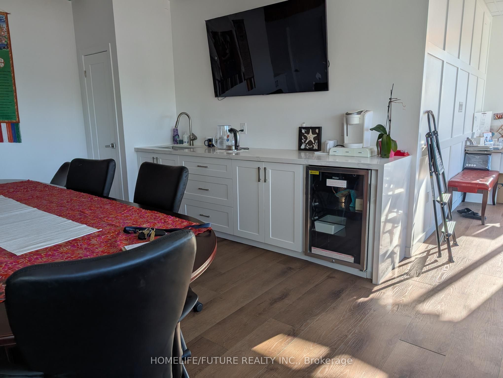 #101 - 3520 Danforth Avenue Property Photo 10