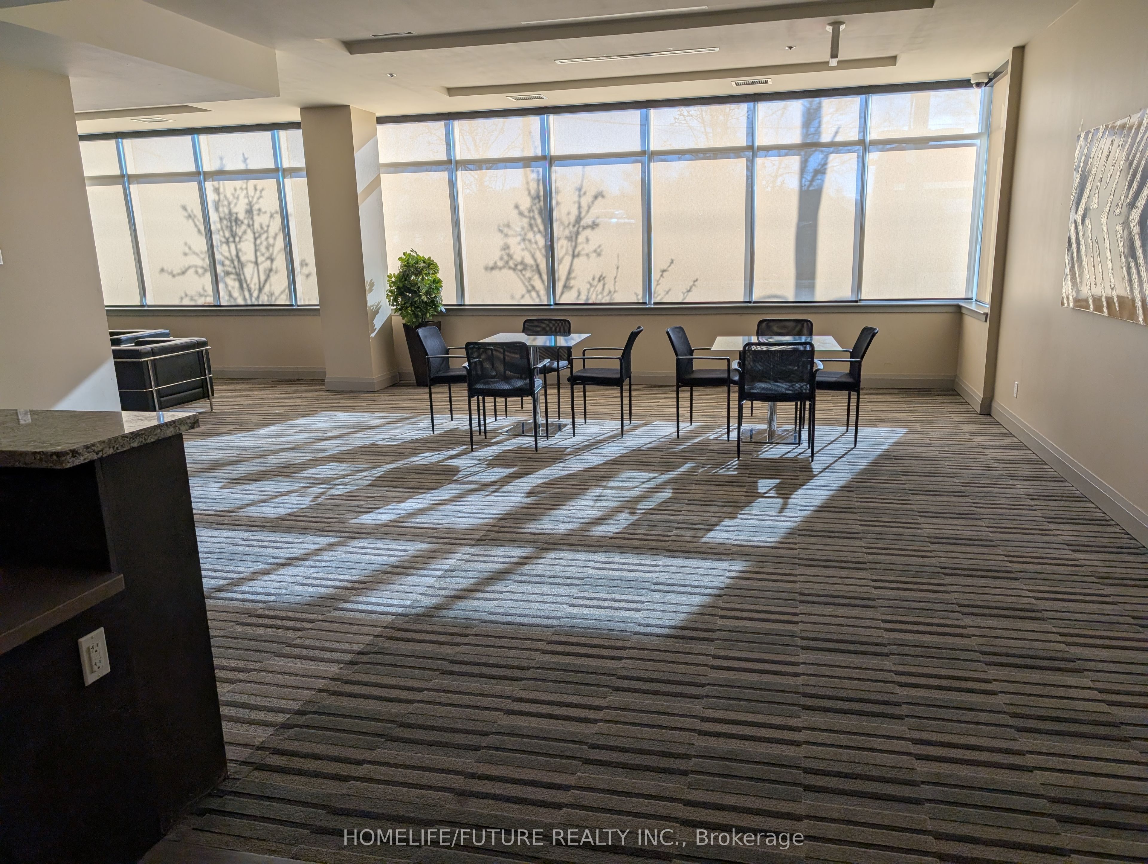 #101 - 3520 Danforth Avenue Property Photo 18