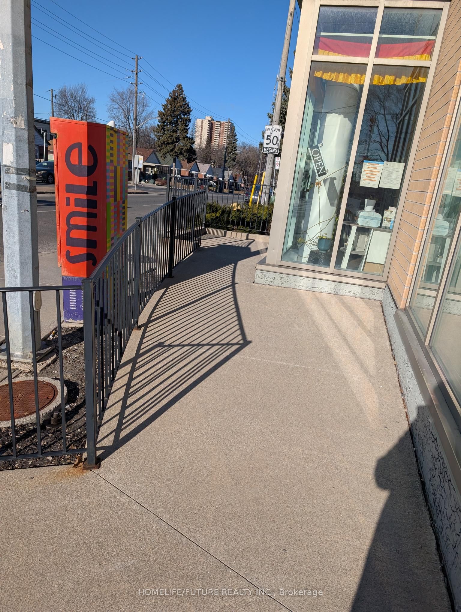 #101 - 3520 Danforth Avenue Property Photo 21