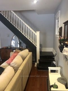 920 Woodbine Avenue Property Photo 4