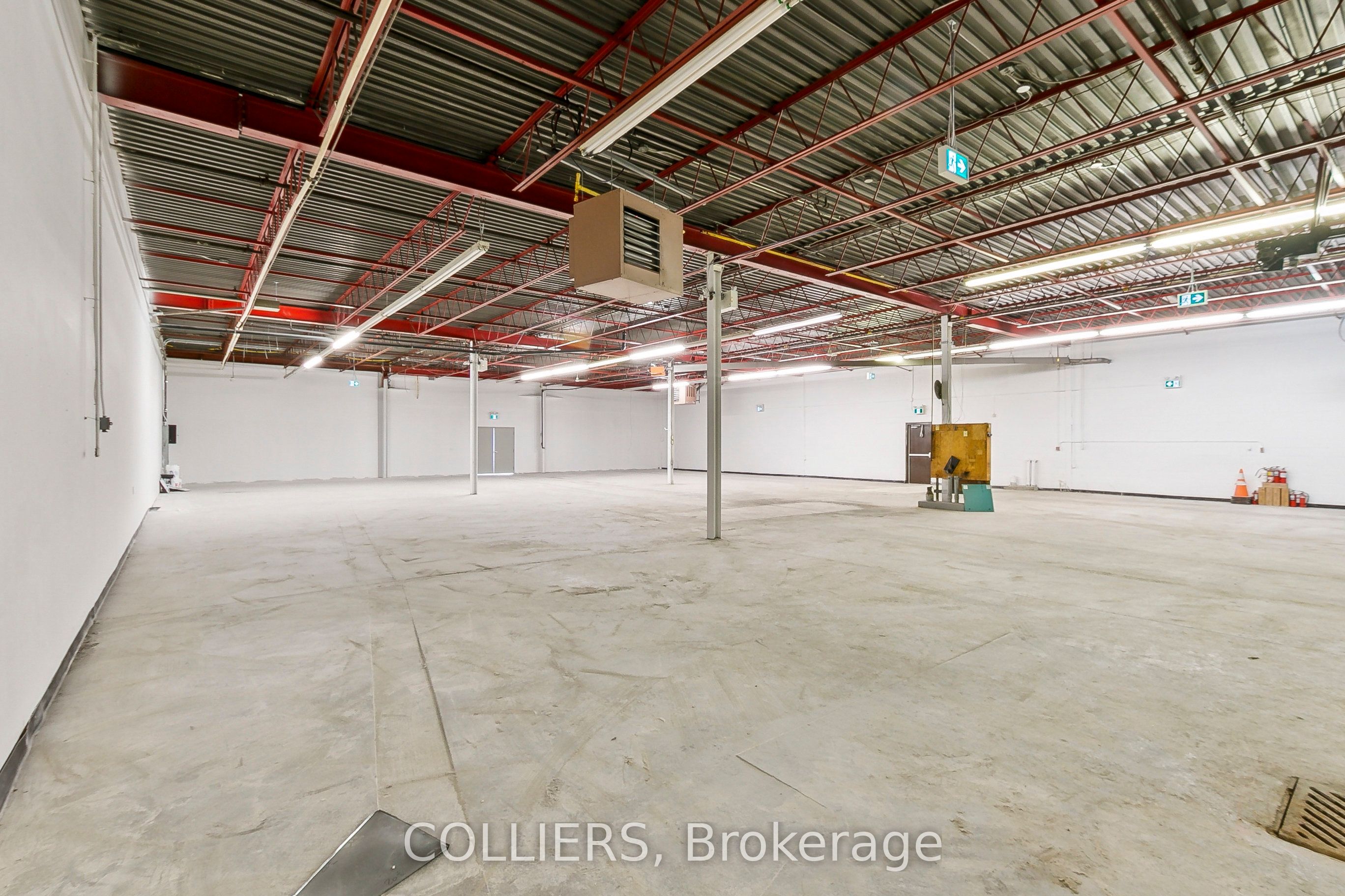 #unit B - 1545 Warden Avenue Property Photo 5
