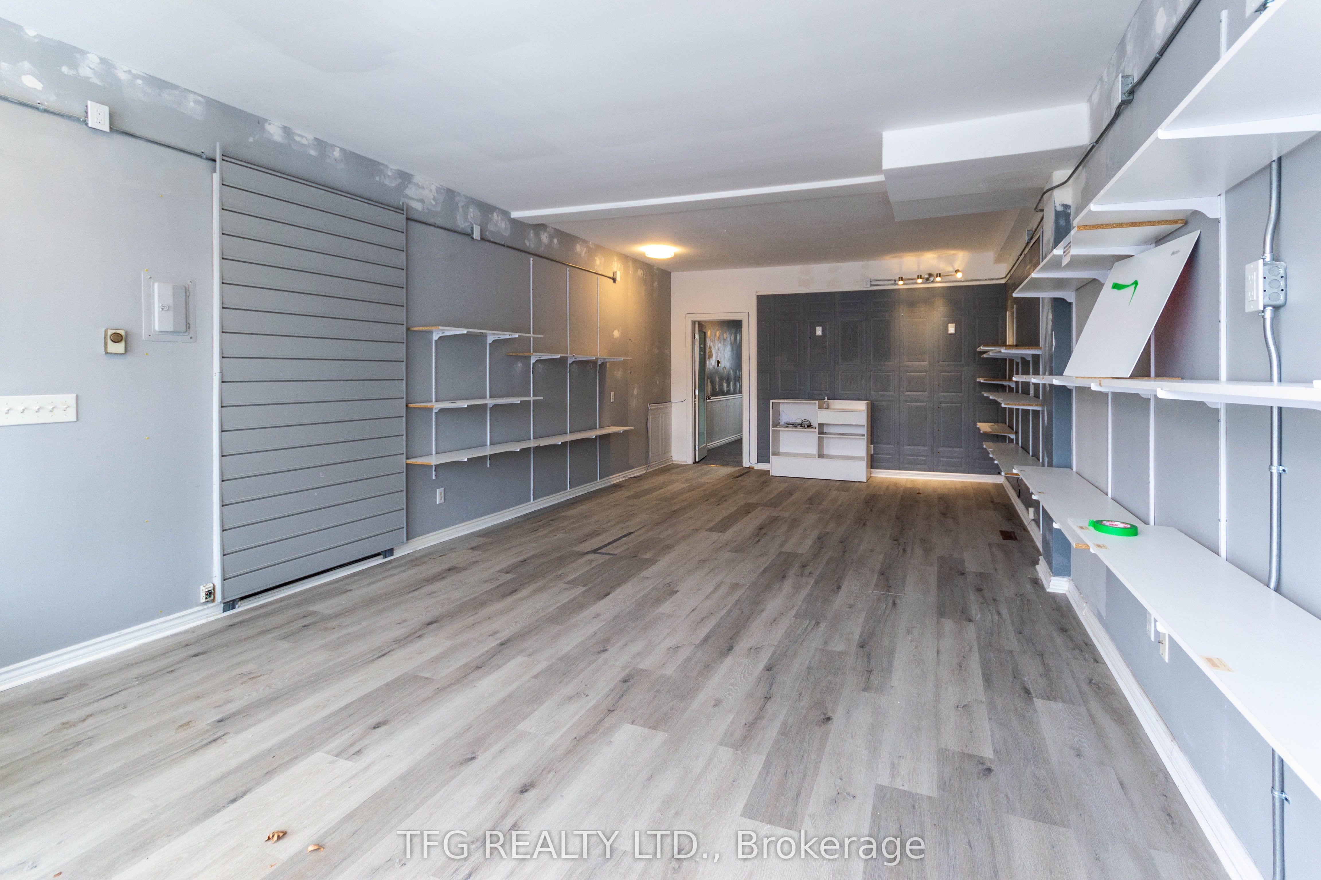 463 Bond Street Property Photo 2